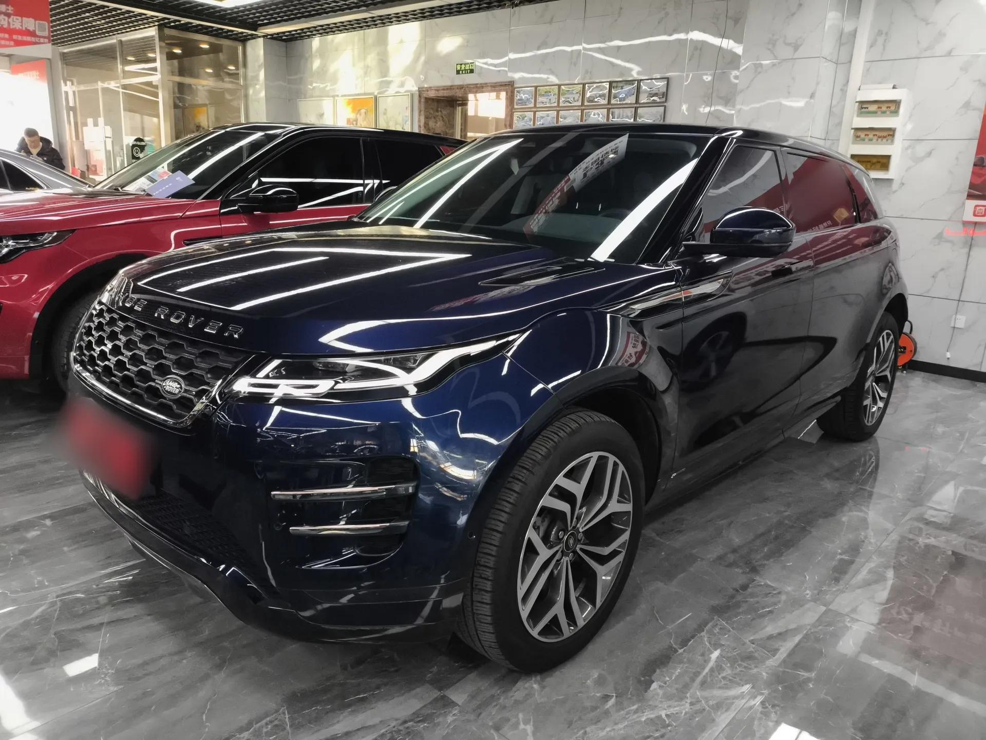 Land Rover Range Evoque New Energy 2021 Aurora L P300e Luxury Edition — миниатюра 1