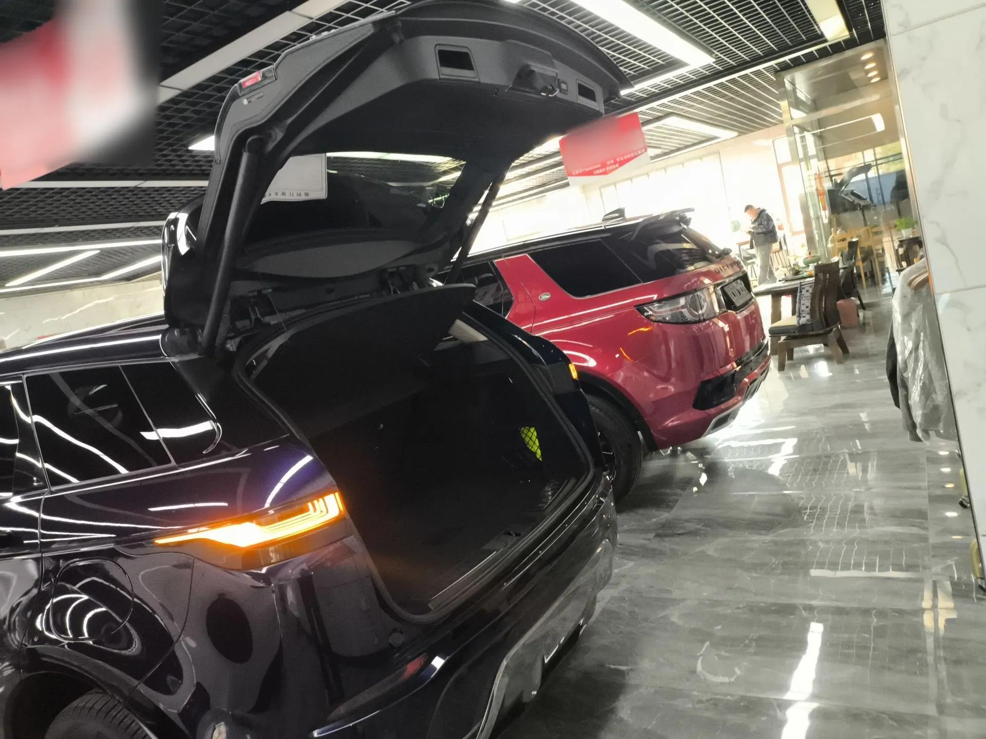 Land Rover Range Evoque New Energy 2021 Aurora L P300e Luxury Edition — миниатюра 18