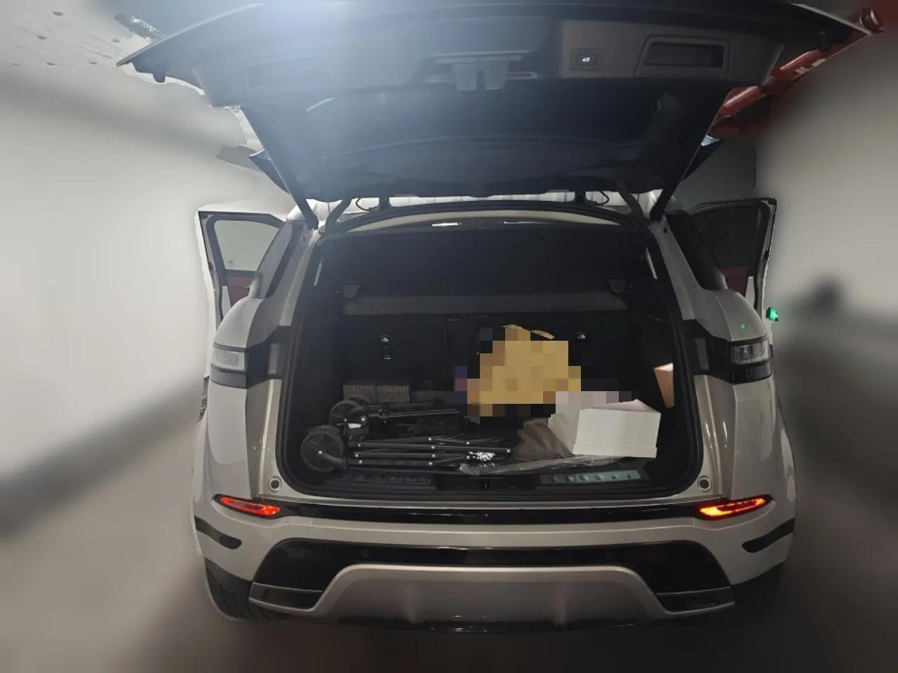 Land Rover Range Evoque New Energy 2023 Aurora L P300e Plug-in Hybrid Electric Version — миниатюра 20