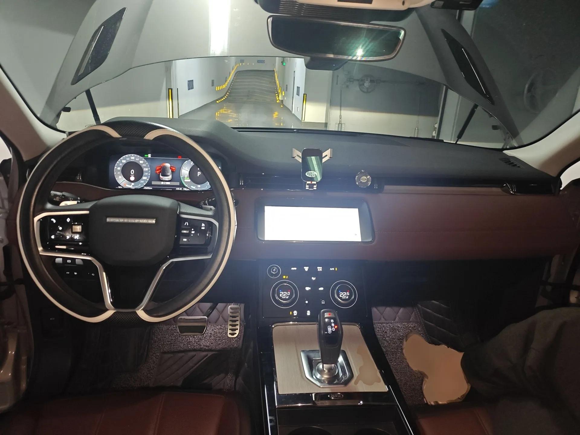 Land Rover Range Evoque New Energy 2023 Aurora L P300e Plug-in Hybrid Electric Version — миниатюра 10