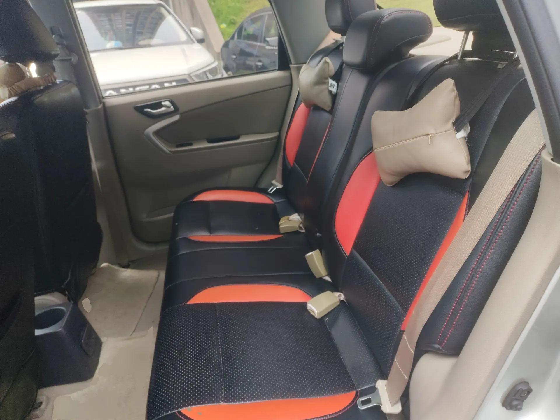 Suzuki Liana A6 2016 Sedan 1.4L Manual Enjoyment Model — миниатюра 18