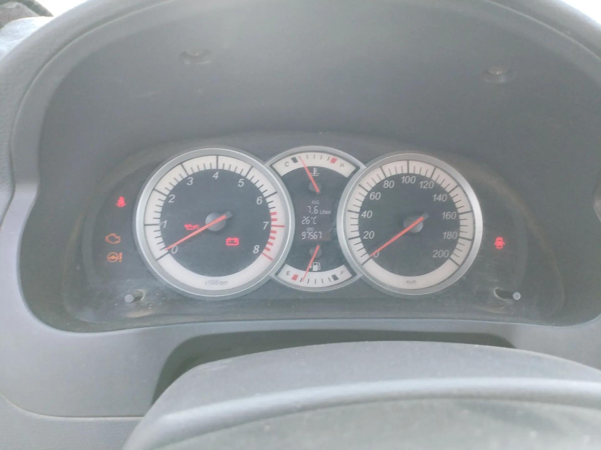 Suzuki Liana A6 2015 Hatchback 1.4L Manual Enjoyment Model — миниатюра 12