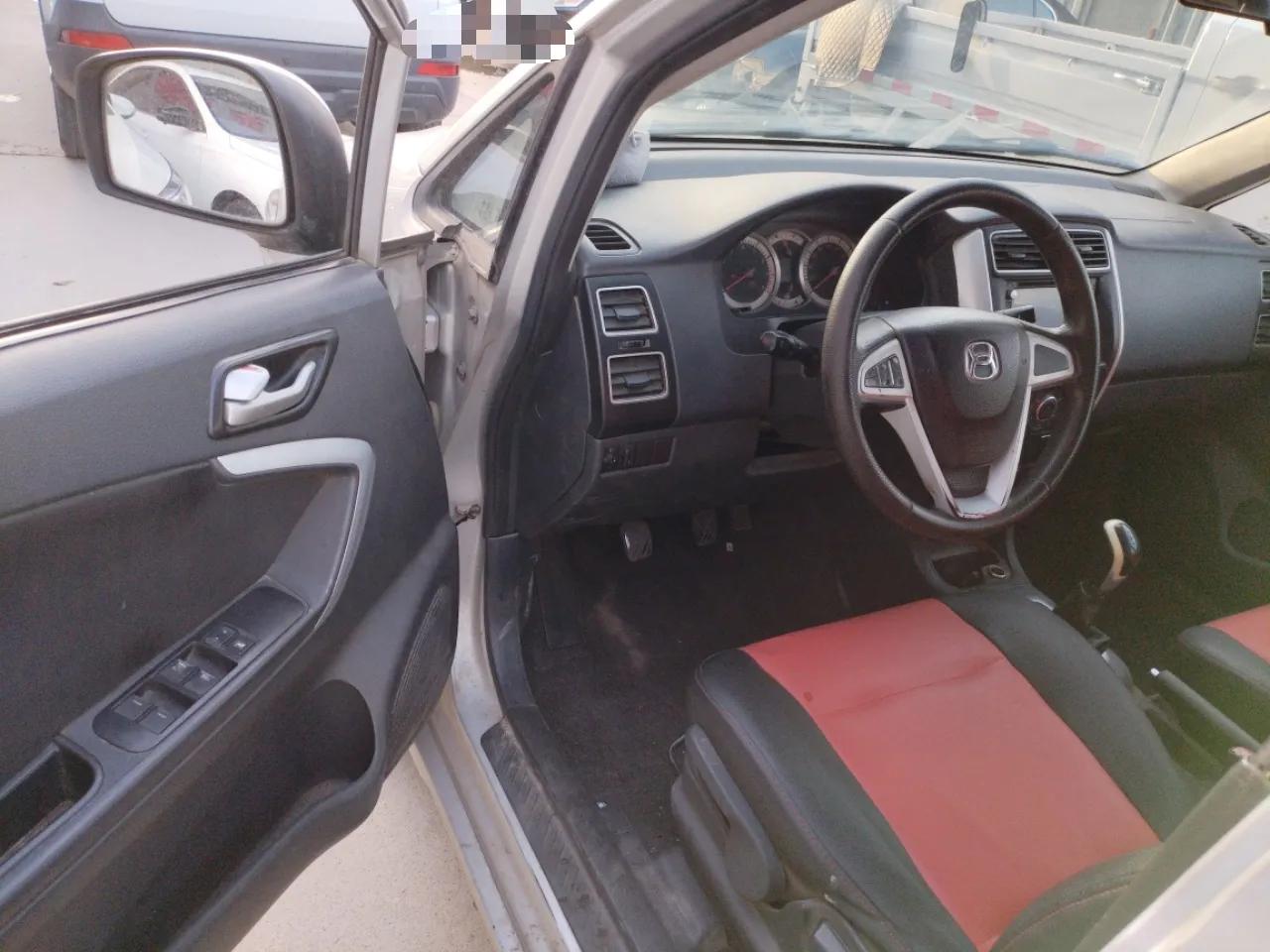 Suzuki Liana A6 2015 Hatchback 1.4L Manual Enjoyment Model — миниатюра 17