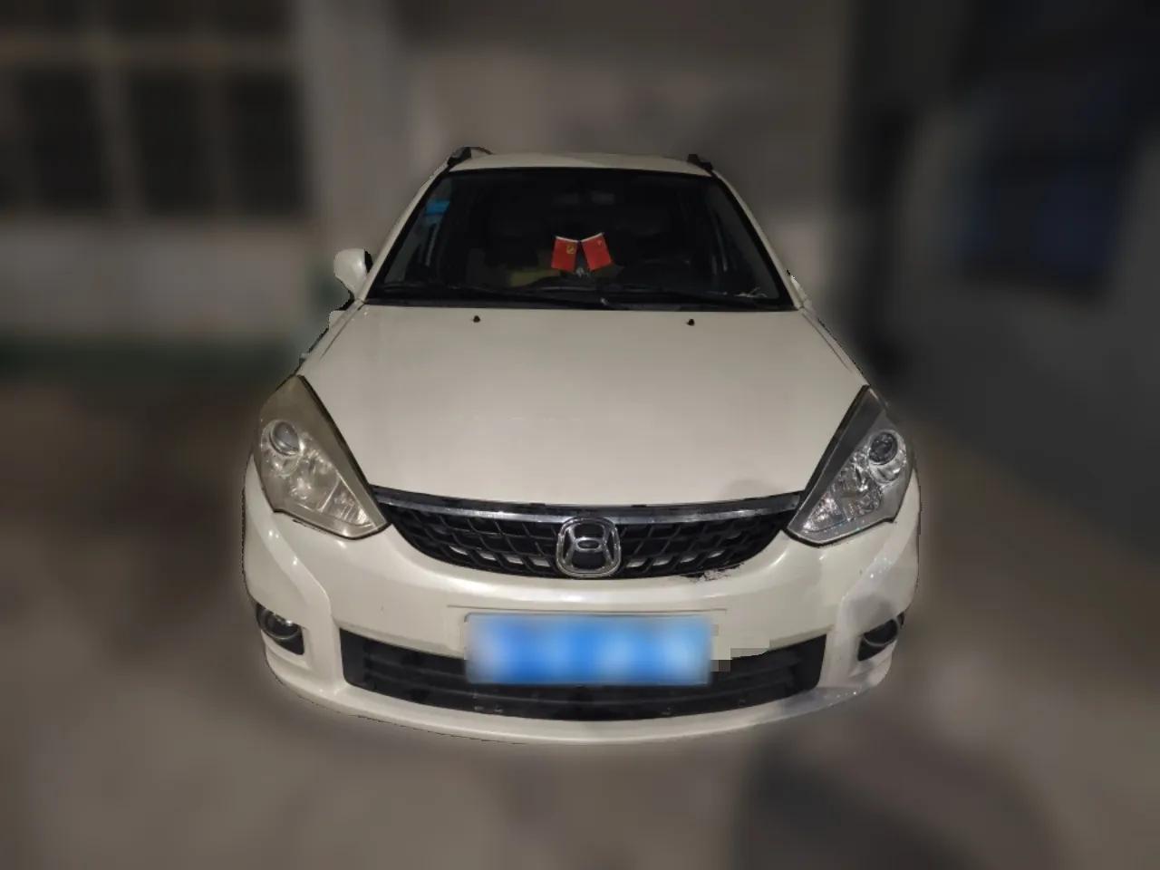 Suzuki Liana A6 2015 Hatchback 1.4L Manual Enjoyment Model — миниатюра 2