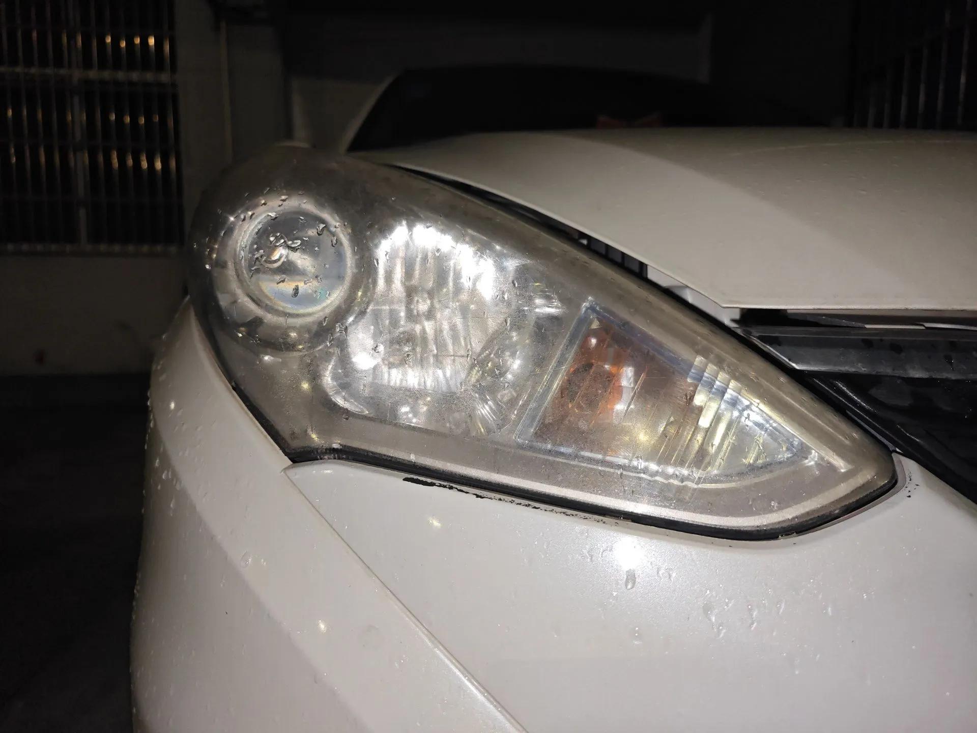 Suzuki Liana A6 2015 Hatchback 1.4L Manual Enjoyment Model — миниатюра 7