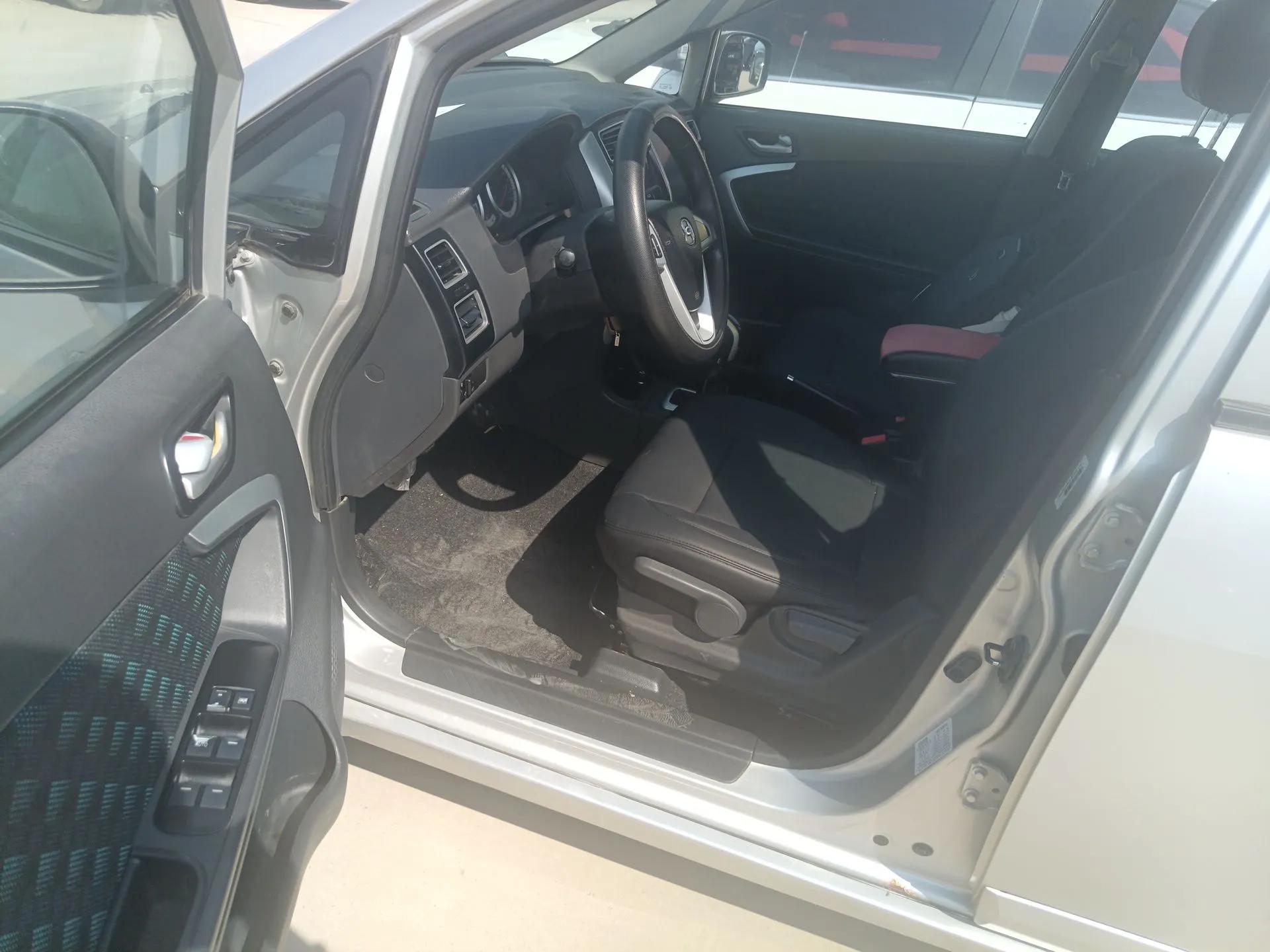 Suzuki Liana A6 2014 Hatchback 1.4L Manual Enjoyment Model — миниатюра 18