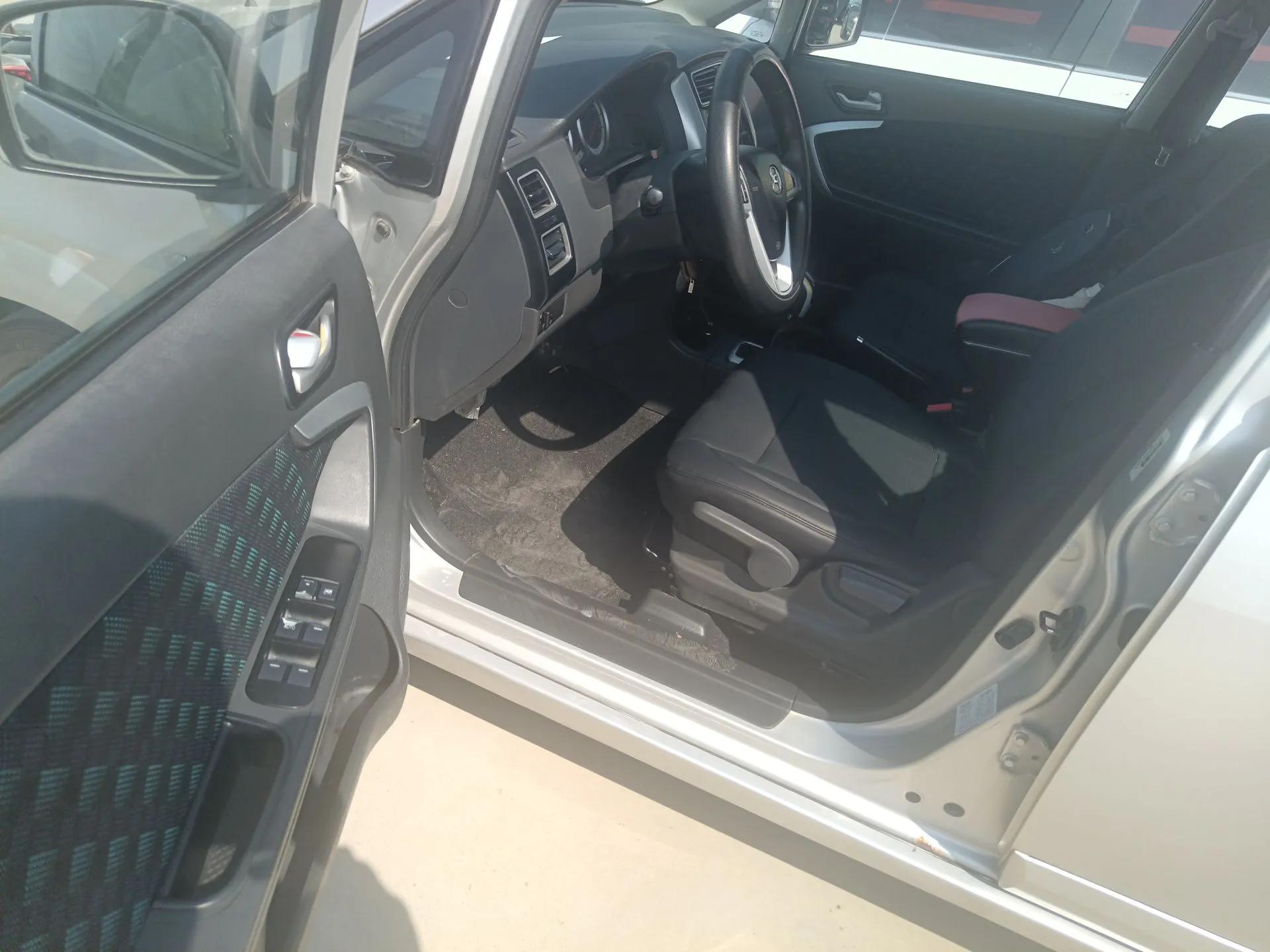 Suzuki Liana A6 2014 Hatchback 1.4L Manual Enjoyment Model — миниатюра 19