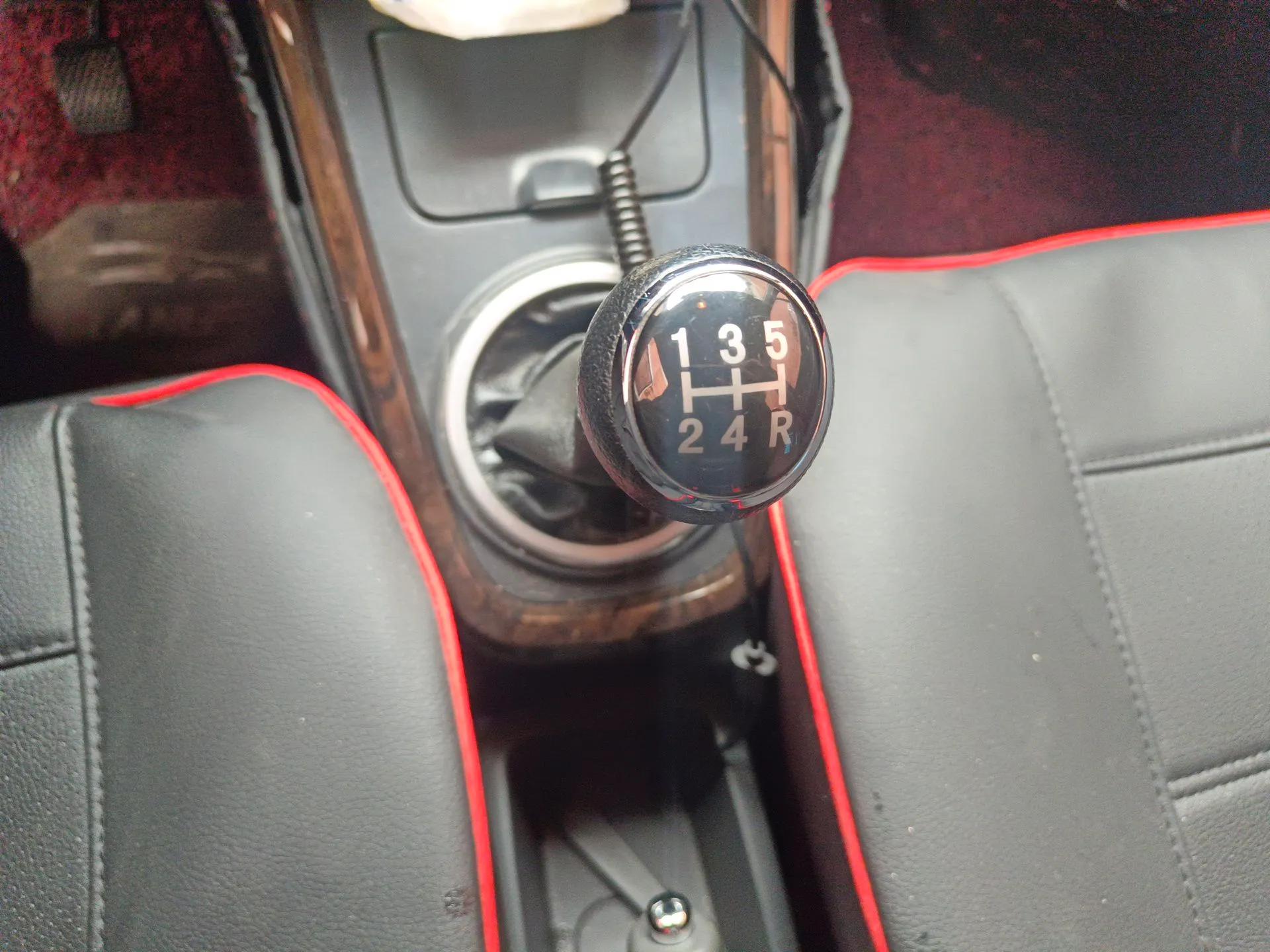 Suzuki Wagon R X5 2015 1.4L Cruise Model China IV — миниатюра 15
