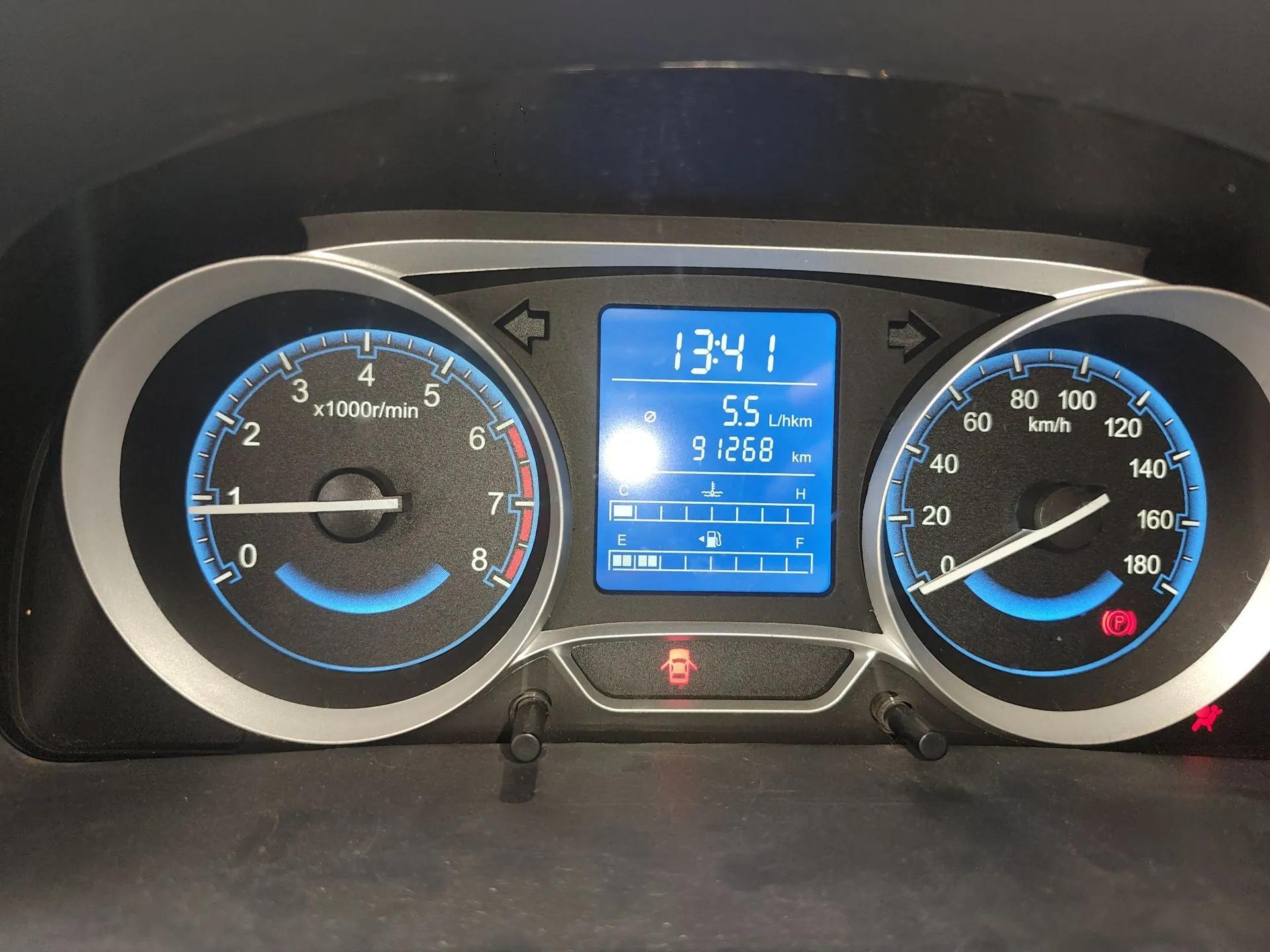 Suzuki Wagon R X5 2013 Revised Version 1.4L VVT Cruise Edition — миниатюра 13