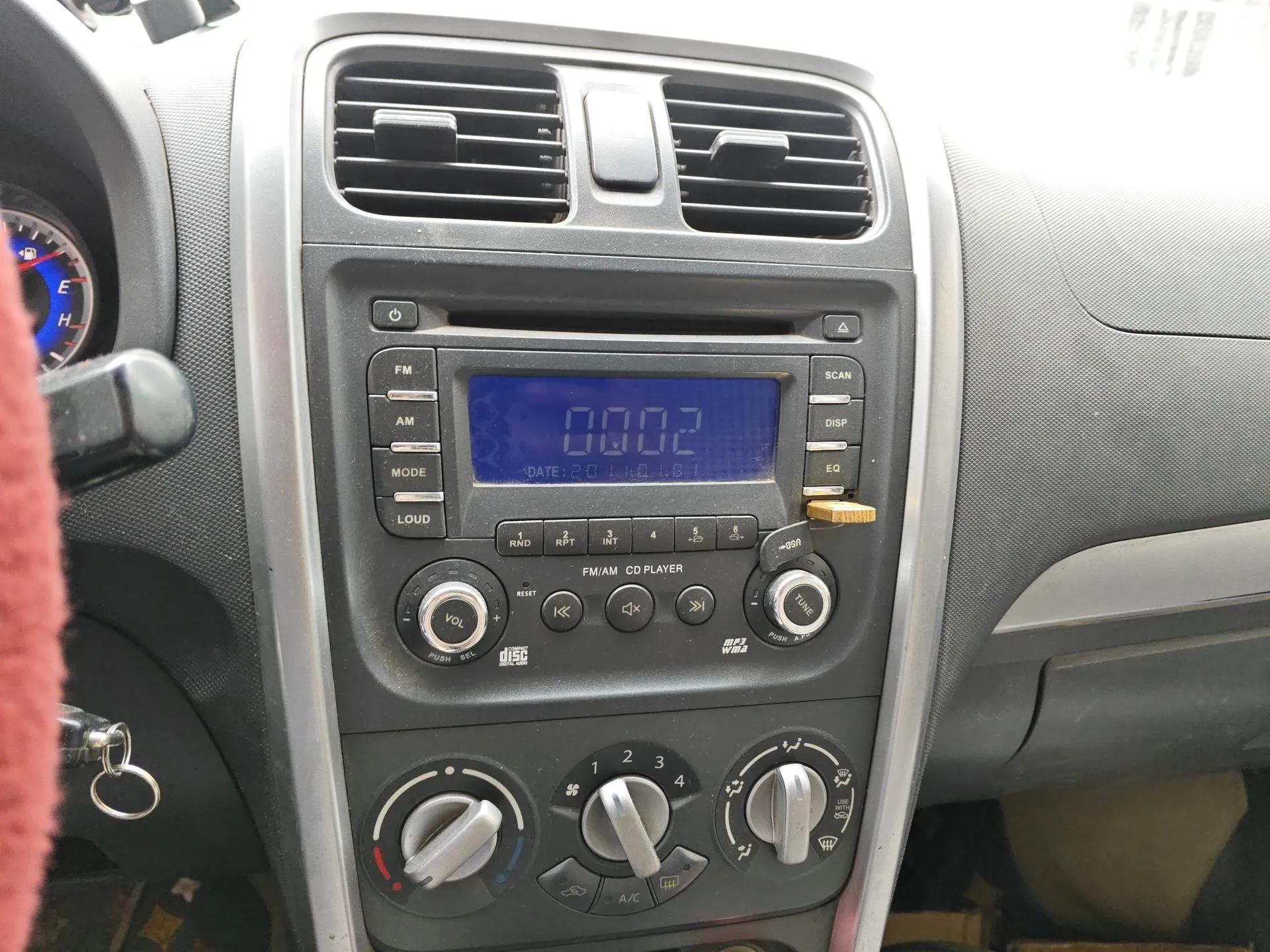 Suzuki Wagon R X5 2013 Cruise Edition 1.4L VVT Luxury Model China IV Standard — миниатюра 14