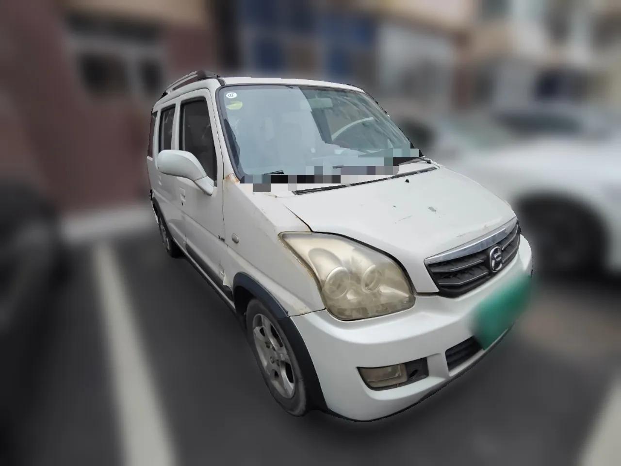 Suzuki Wagon R X5 2013 Cruise Edition 1.4L VVT Luxury Model China IV Standard — миниатюра 3