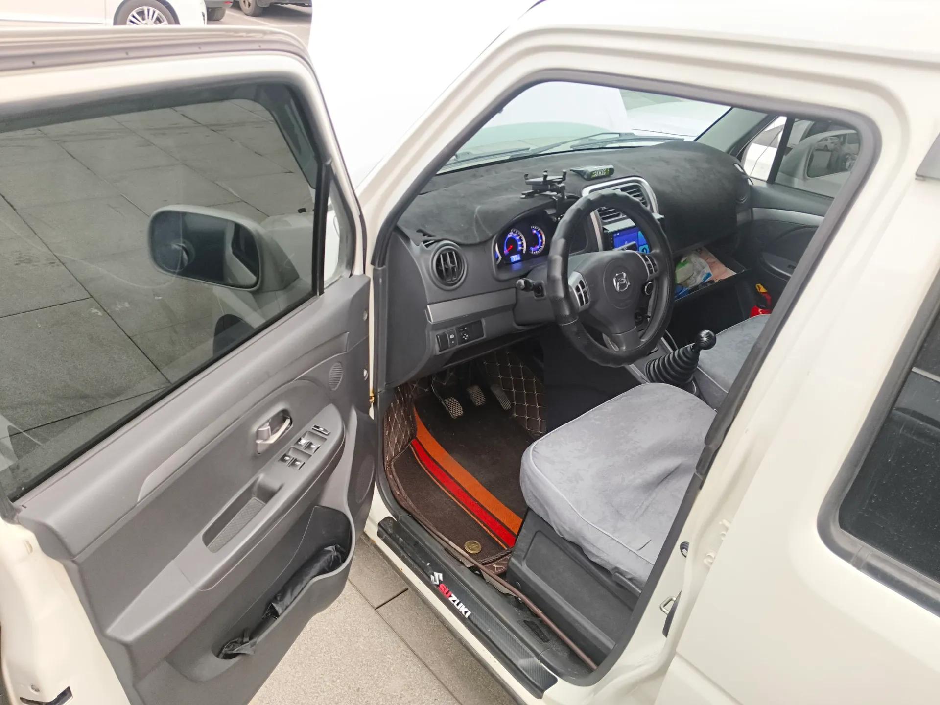 Suzuki Wagon R X5 2013 Revised Version 1.4L VVT Cruise Edition — миниатюра 17