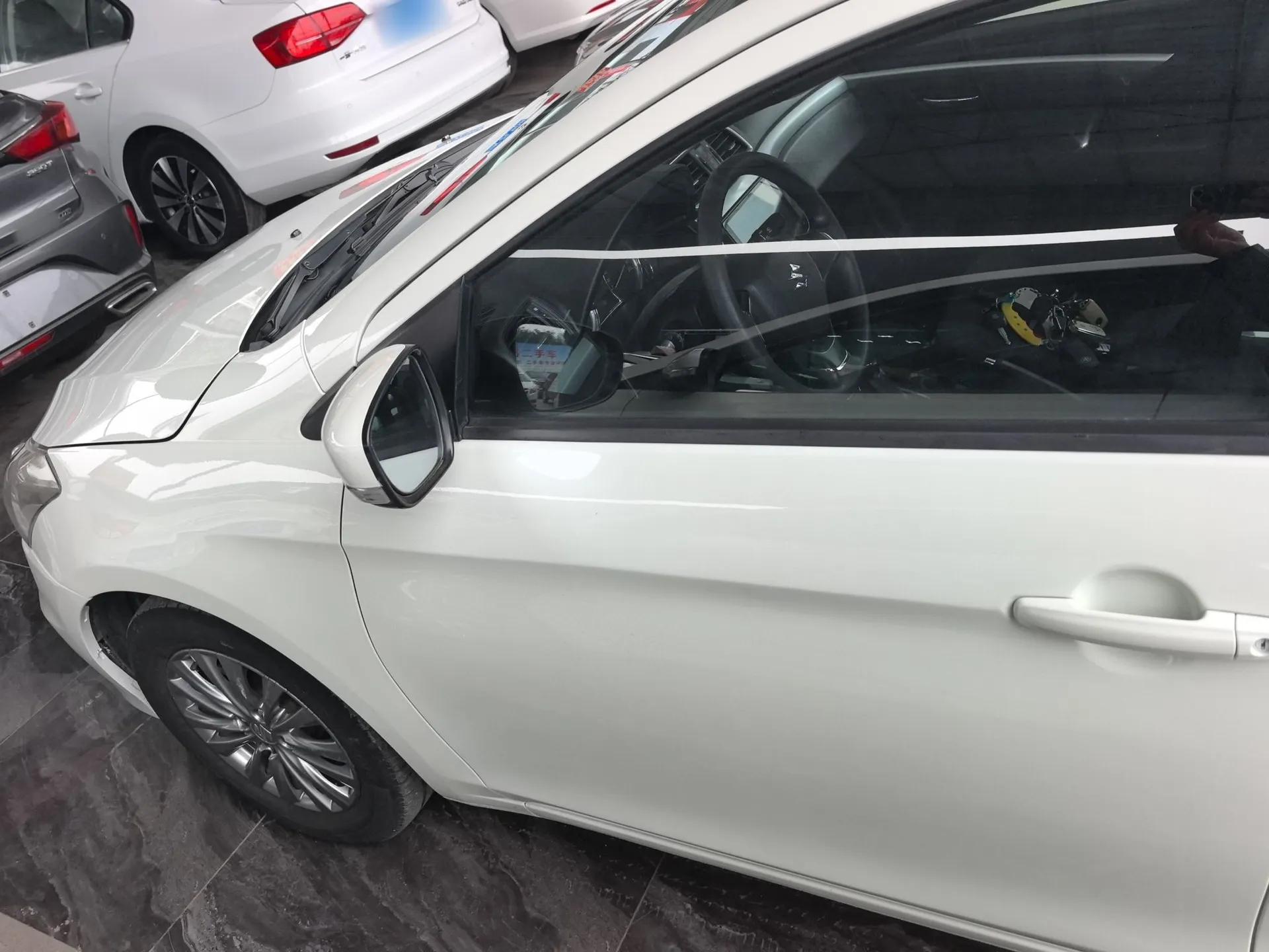Suzuki Alivio 2015 1.6L Automatic Comfort Model — миниатюра 3