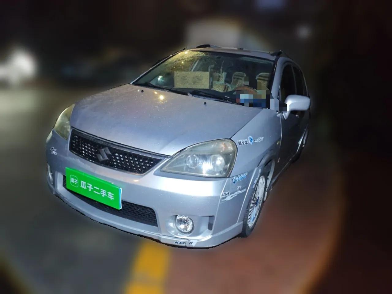 Suzuki Liana 2012 Hatchback 1.4L Manual Economy Model — миниатюра 1