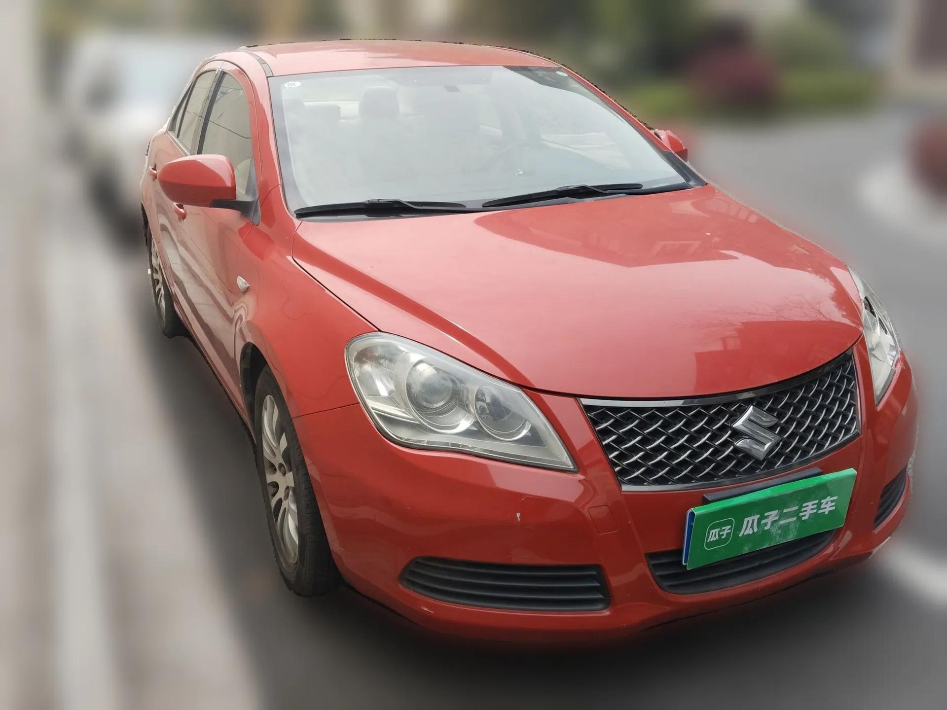 Suzuki Kizashi 2011 2.4L Two-Wheel Drive CVT Standard Edition — миниатюра 3