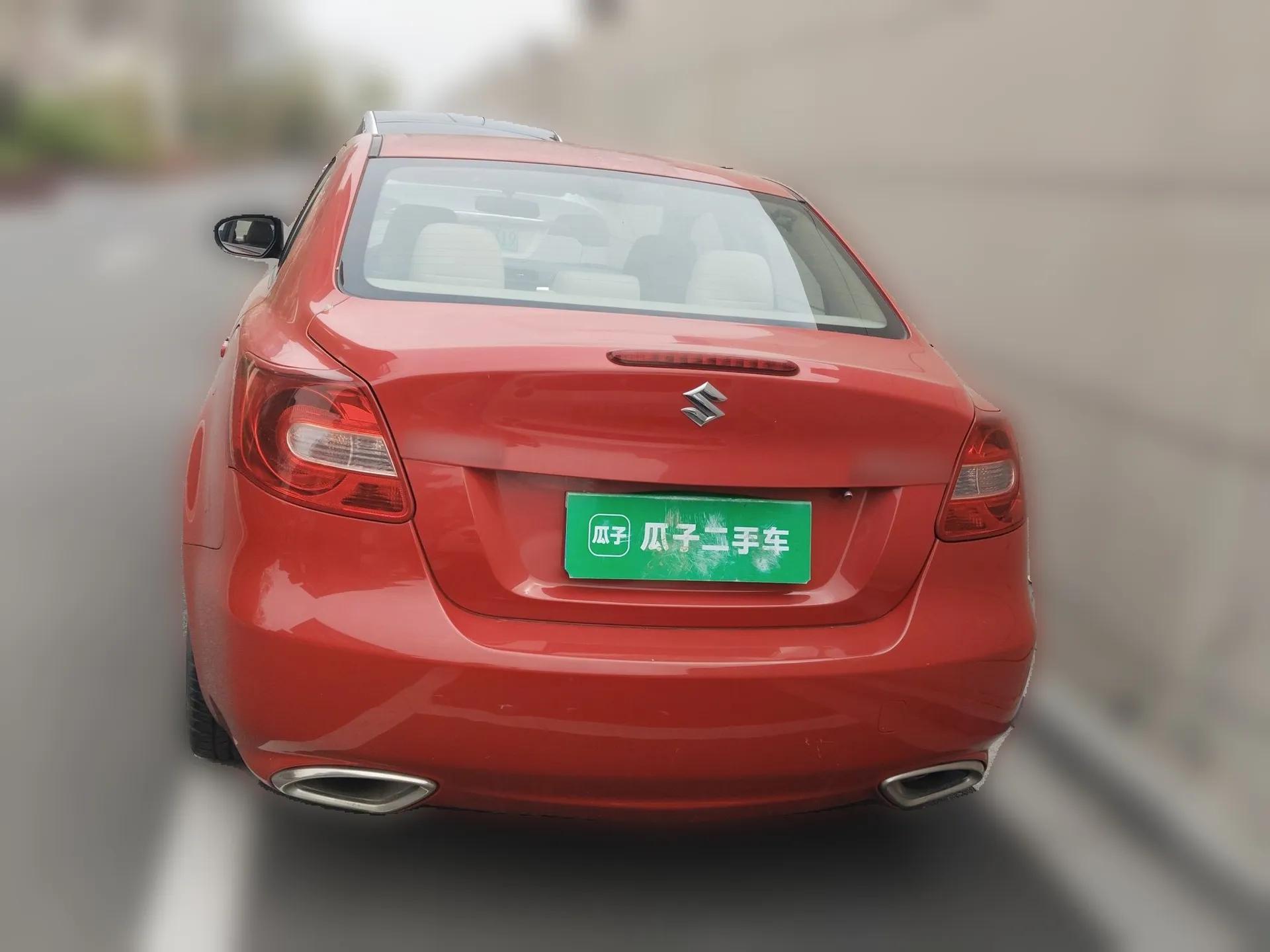Suzuki Kizashi 2011 2.4L Two-Wheel Drive CVT Standard Edition — миниатюра 5