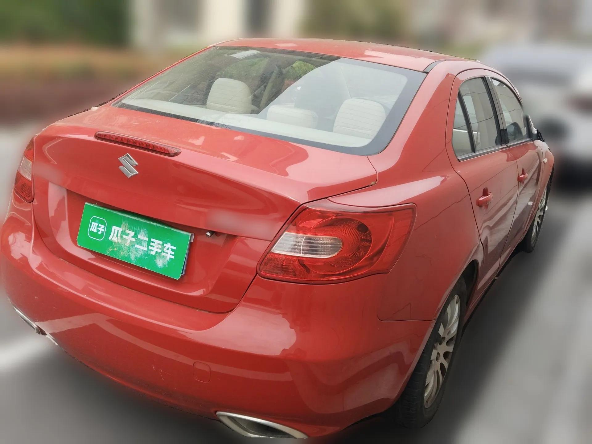 Suzuki Kizashi 2011 2.4L Two-Wheel Drive CVT Standard Edition — миниатюра 6