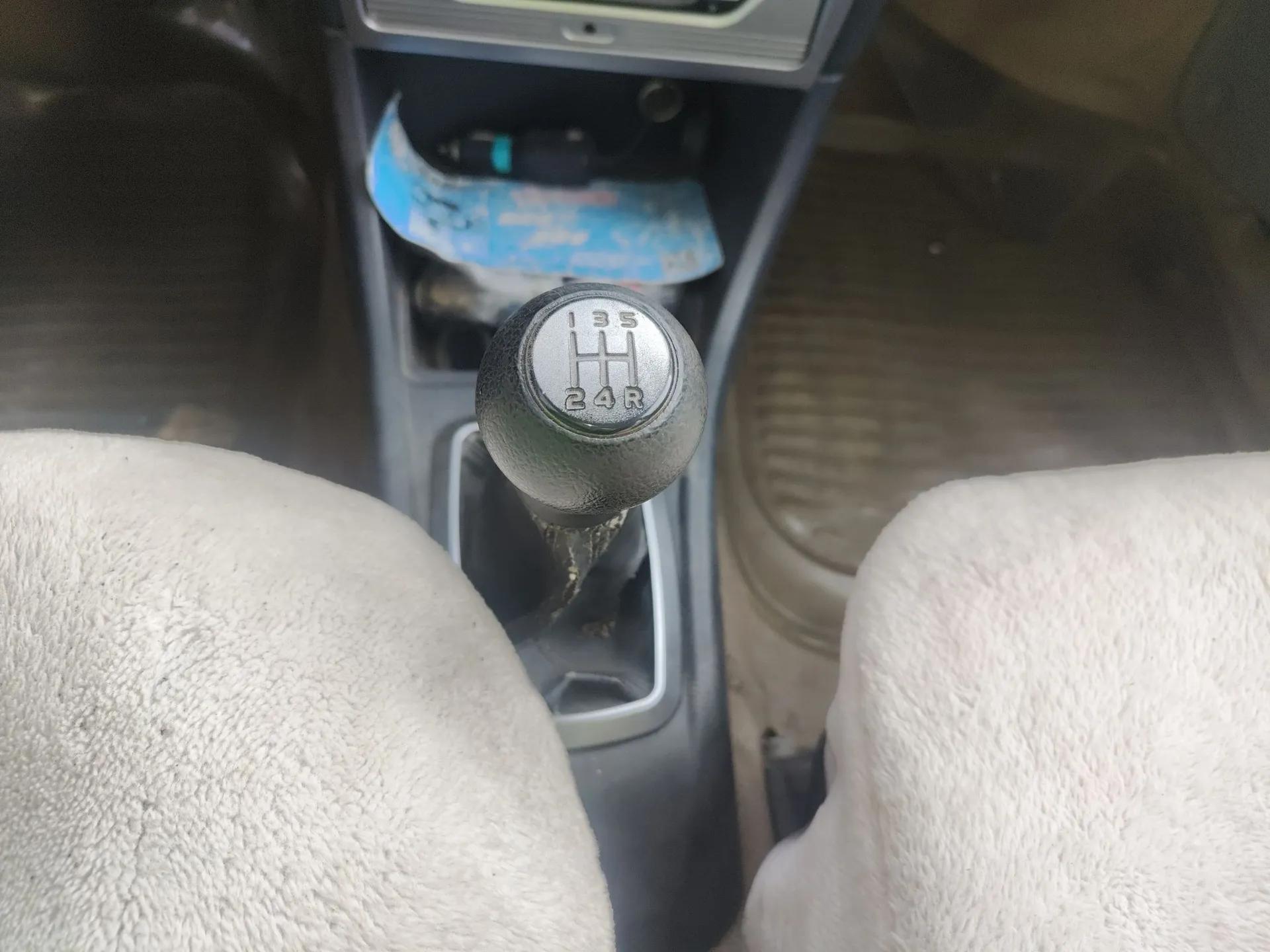 Suzuki Lingyang 2012 1.3L Standard Version — миниатюра 15