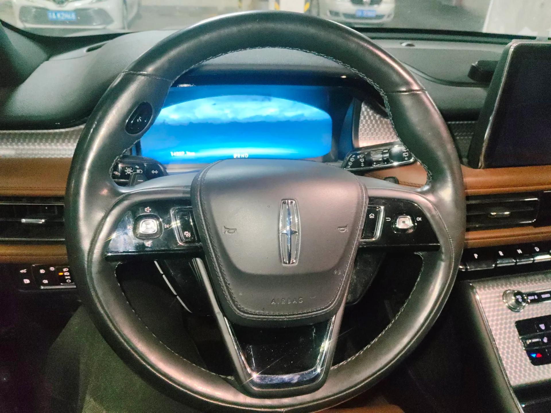 Lincoln Aviator New Energy 2020 3.0T V6 All-Wheel-Drive High-Performance Plug-in Hybrid — миниатюра 11