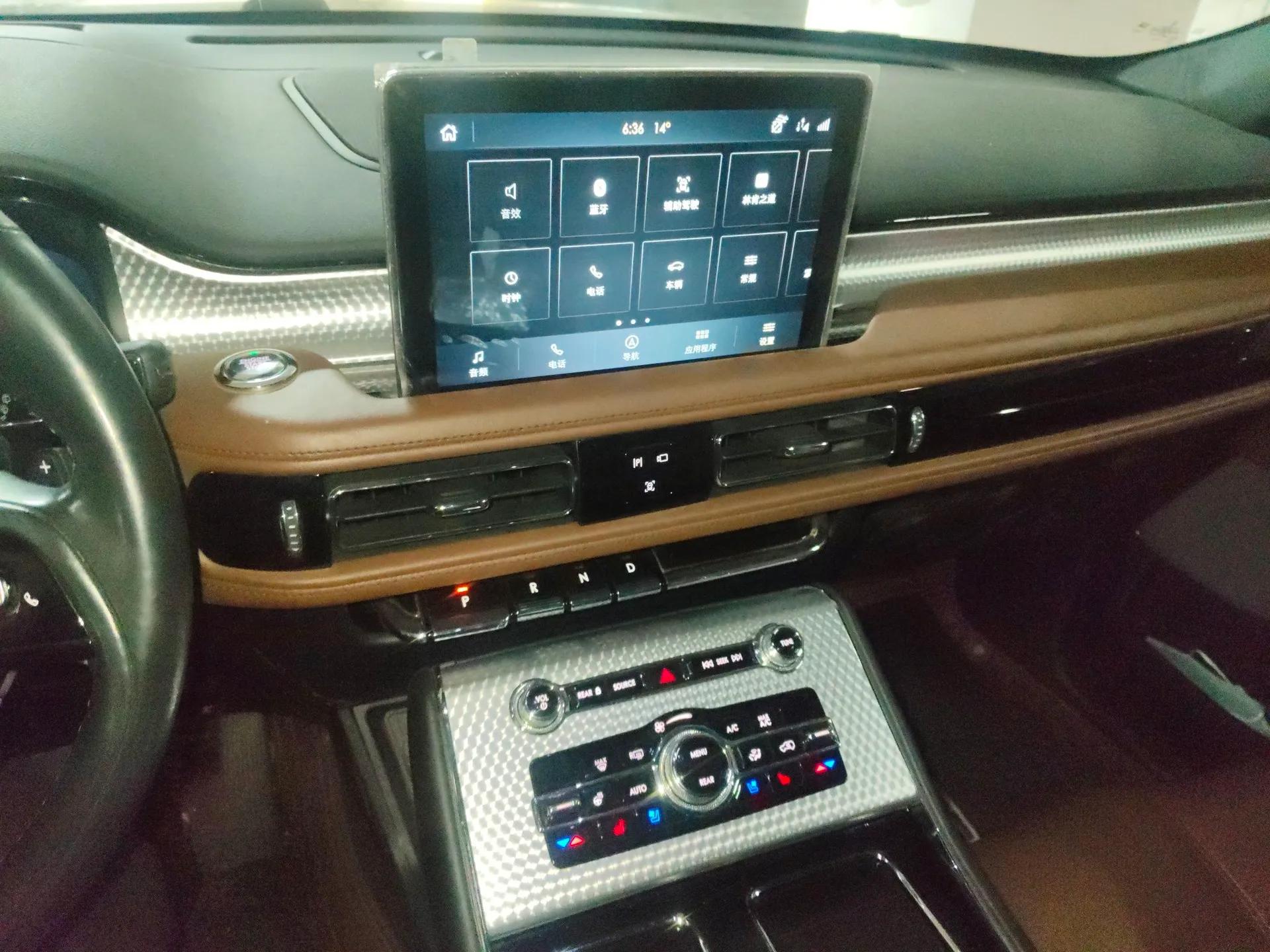 Lincoln Aviator New Energy 2020 3.0T V6 All-Wheel-Drive High-Performance Plug-in Hybrid — миниатюра 14