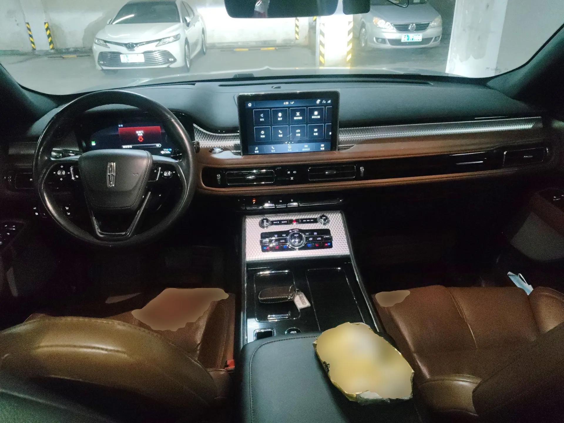 Lincoln Aviator New Energy 2020 3.0T V6 All-Wheel-Drive High-Performance Plug-in Hybrid — миниатюра 10