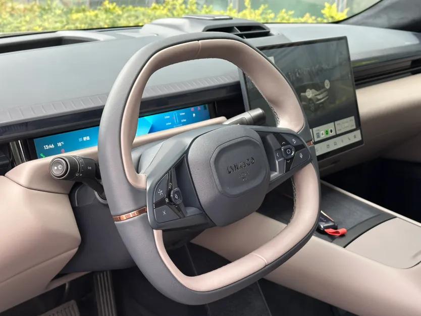 Lynk & Co Z10 2025 STARBUFF 95 kWh 680 km All-Wheel Drive Intelligent Driving — миниатюра 7