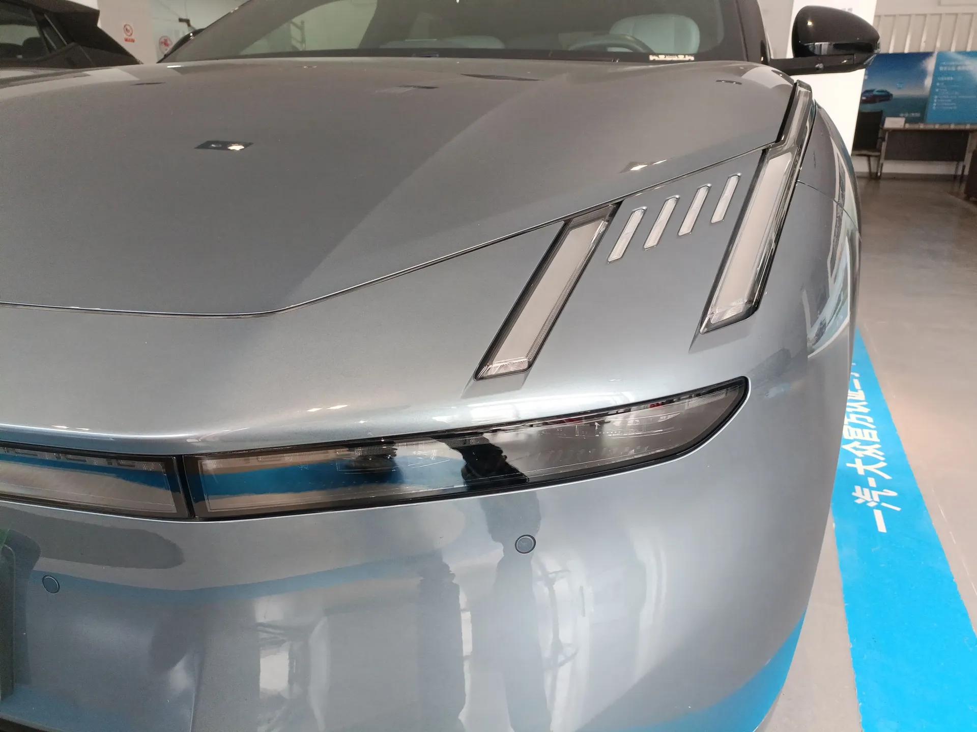 Lynk & Co Z10 2025 95 kWh 702 km All-Wheel Drive Intelligent Driving Ultra — миниатюра 5