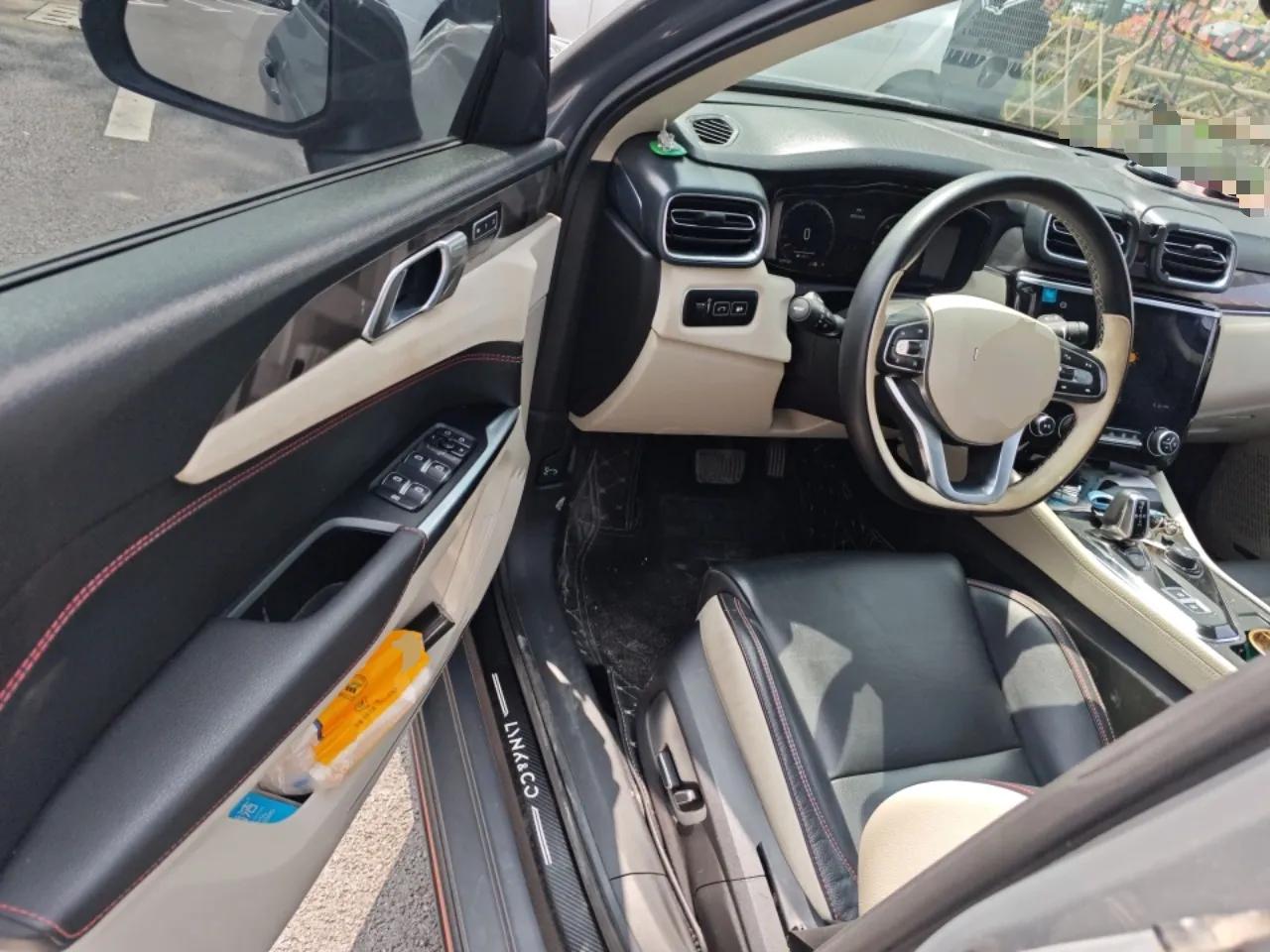 Lynk & Co 02 New Energy 2021 1.5T PHEV Pro — миниатюра 17