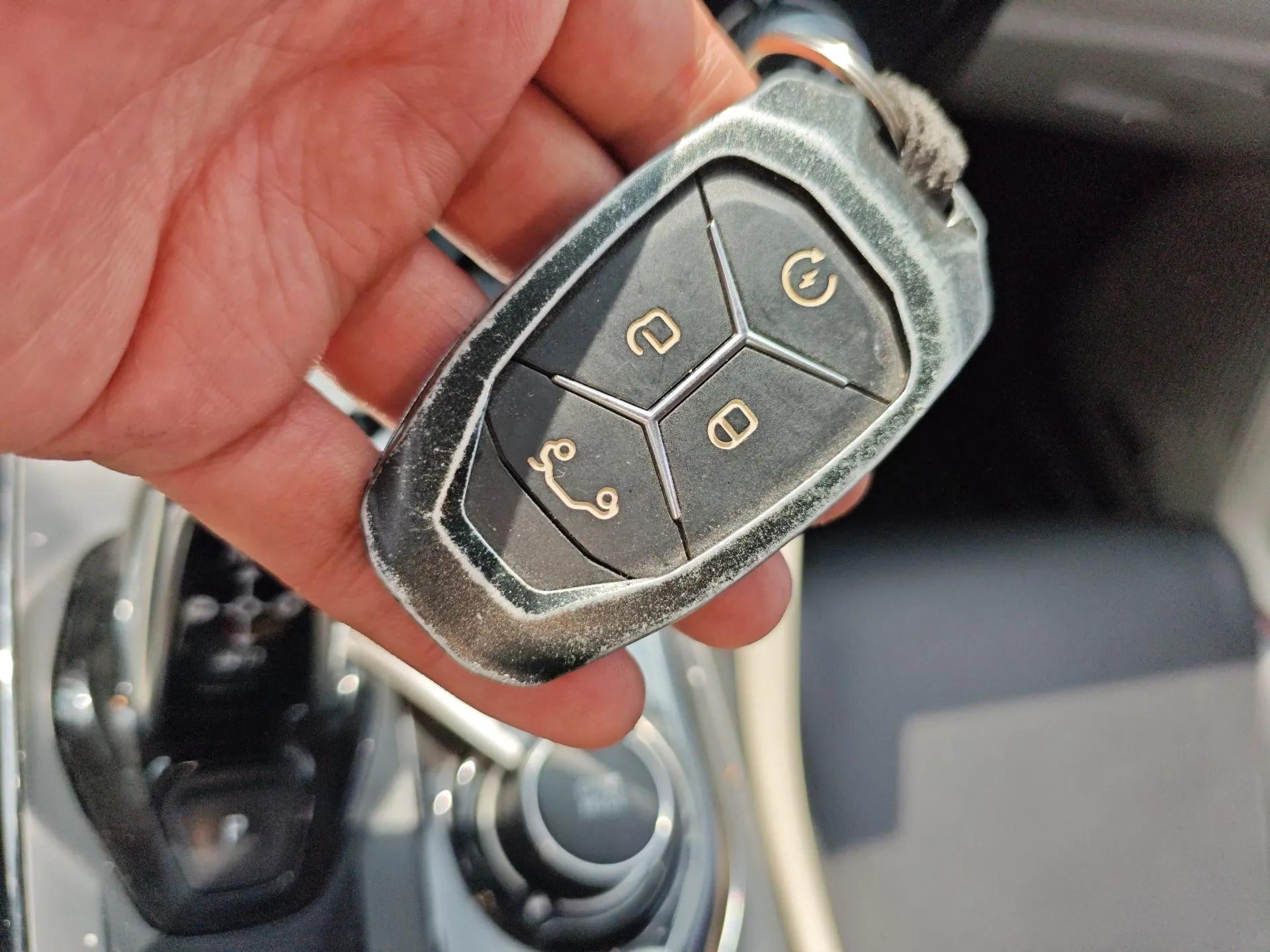 Lynk & Co 02 New Energy 2021 1.5T PHEV Pro — миниатюра 9
