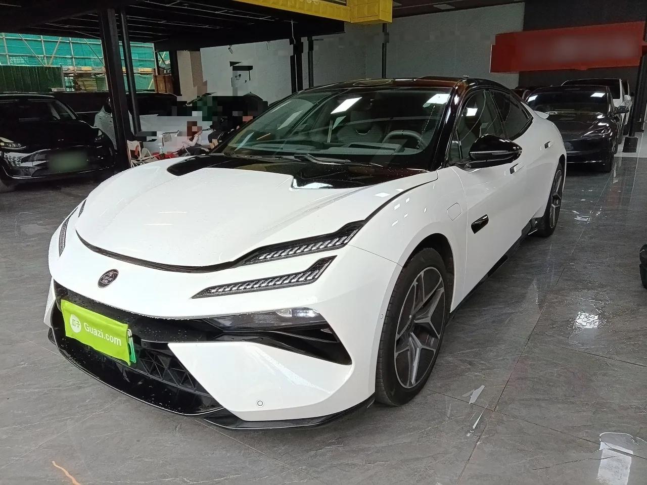 Lotus EMEYA 2024 EMEYA L+ — миниатюра 1