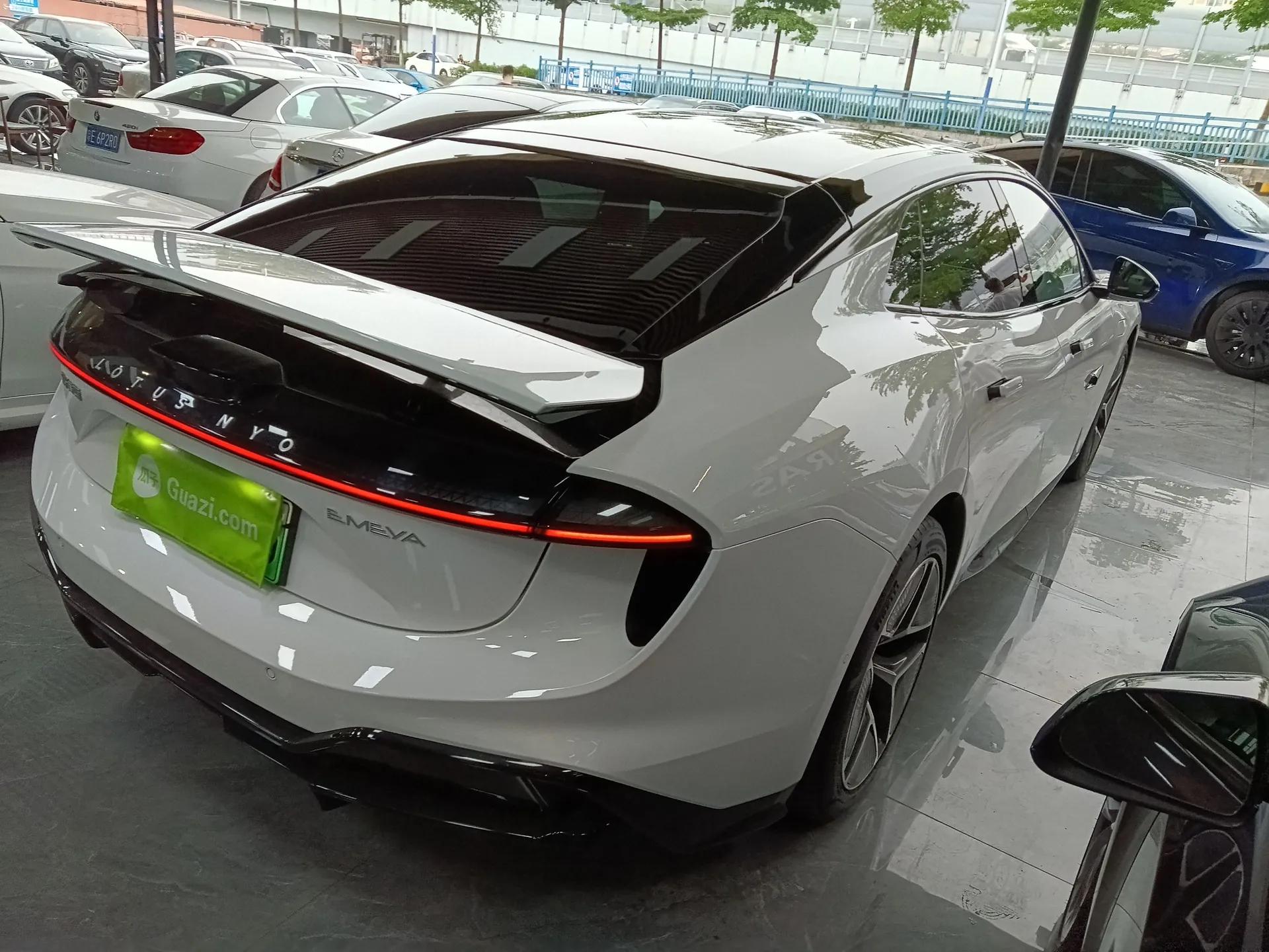 Lotus EMEYA 2024 EMEYA L+ — миниатюра 4