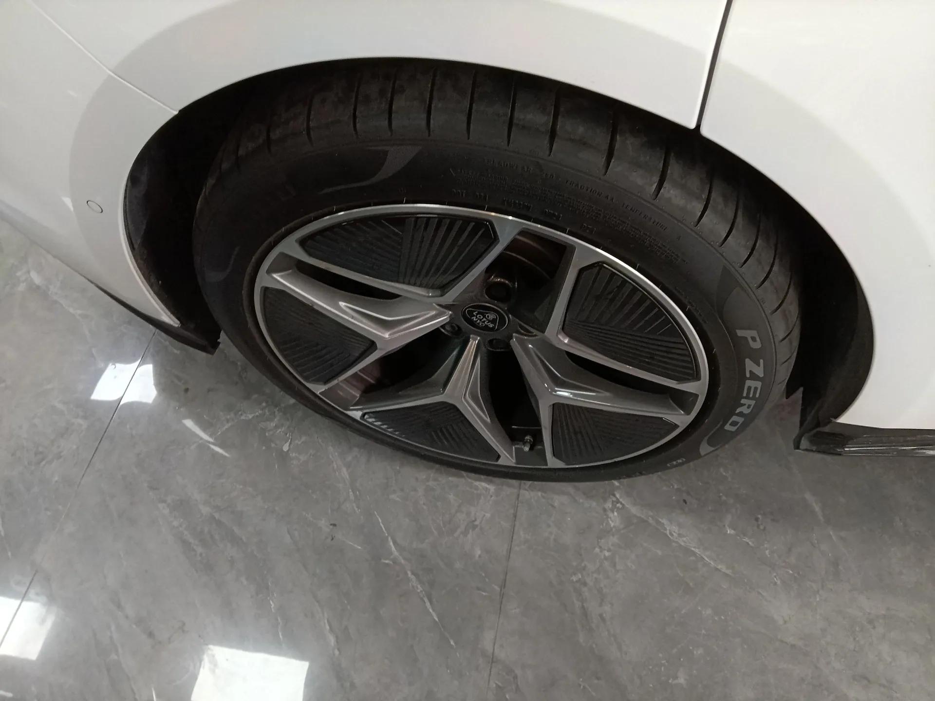 Lotus EMEYA 2024 EMEYA L+ — миниатюра 10