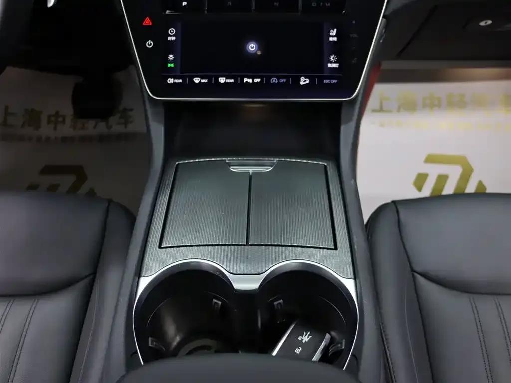 2023 Grecale 2.0T GT — миниатюра 19