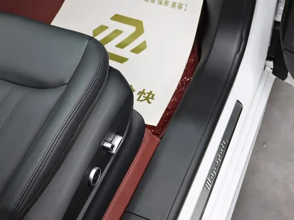 2023 Grecale 2.0T GT — миниатюра 22