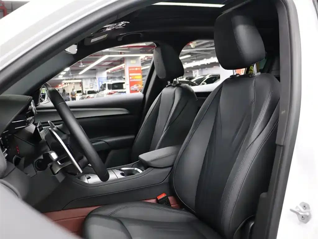 2023 Grecale 2.0T GT — миниатюра 10