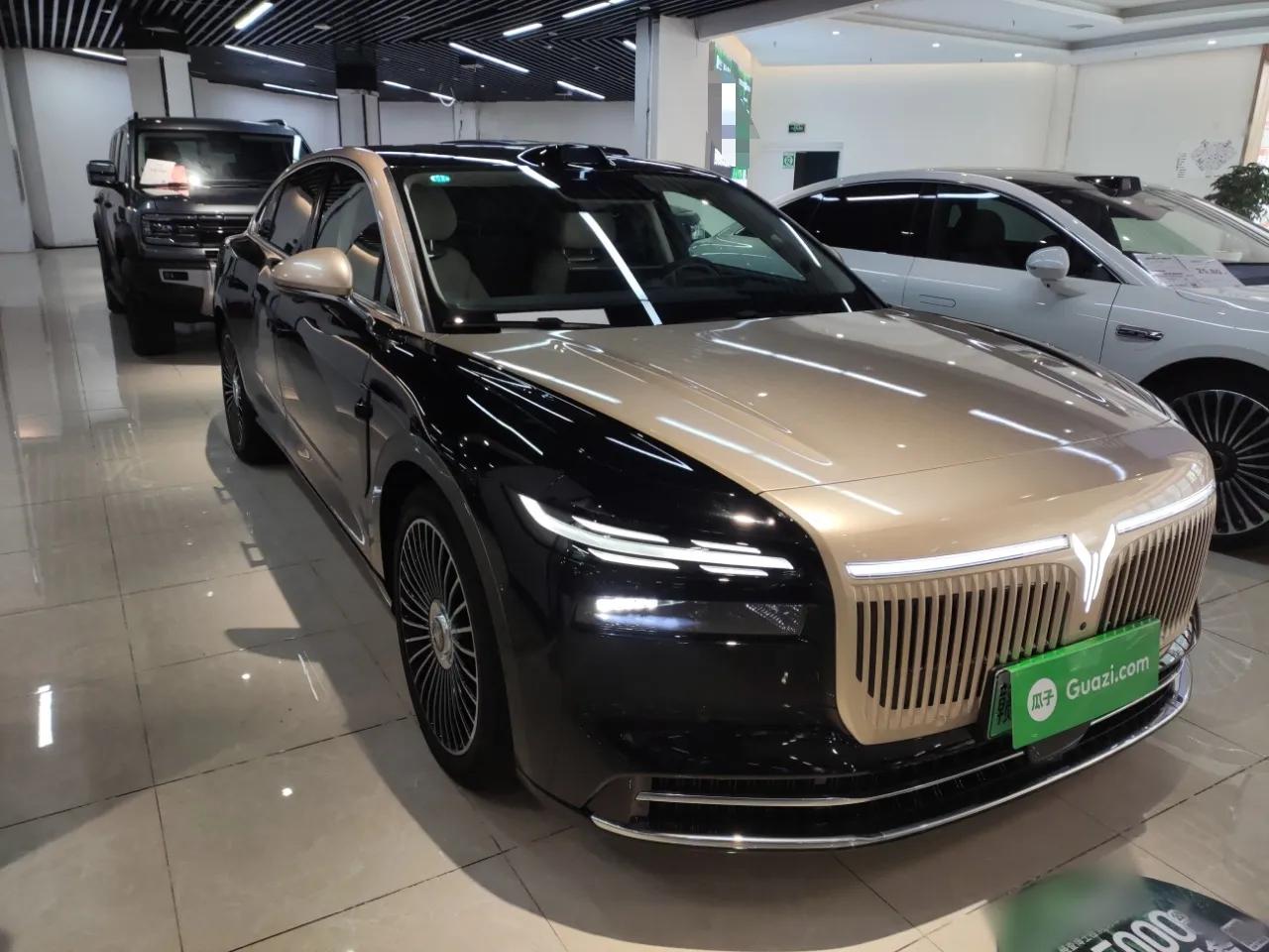 VOYAH Lantu Chiguang L 2026 Four-Wheel-Drive Ultra — миниатюра 6