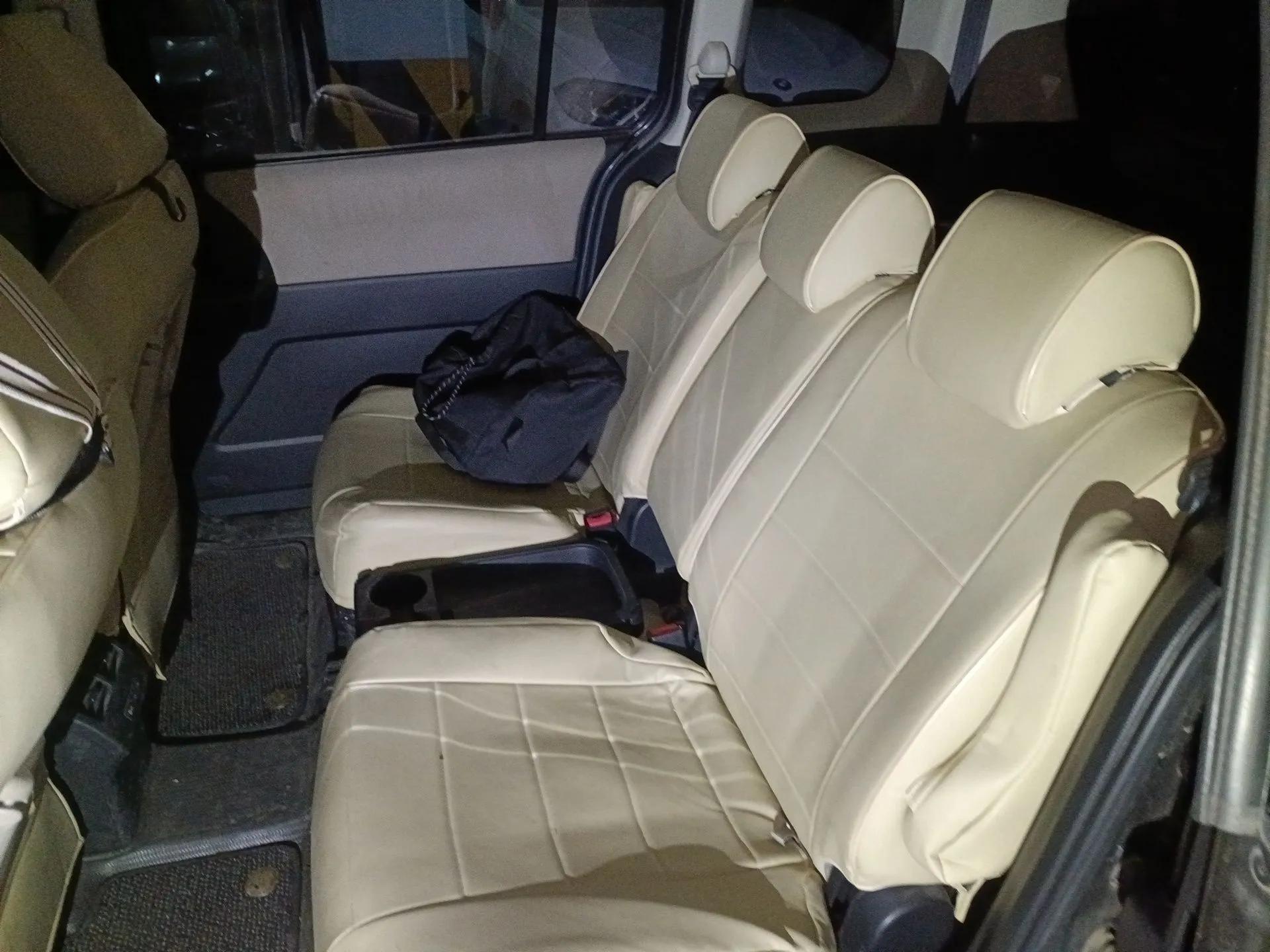 Mazda 5 2011 2.0L Manual Comfort Edition — миниатюра 18