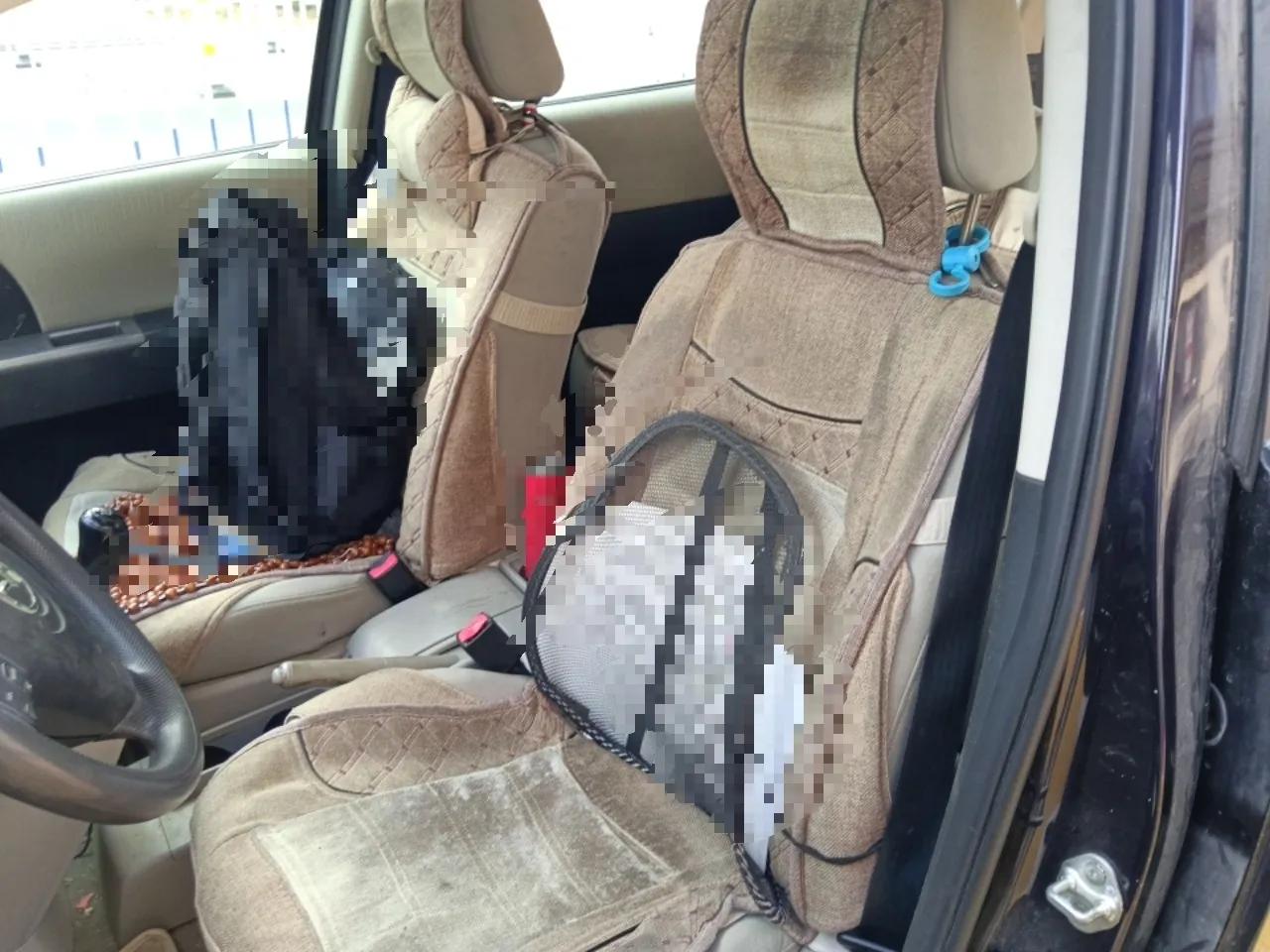 Mazda 5 2008 2.0 Manual Comfort Version — миниатюра 16