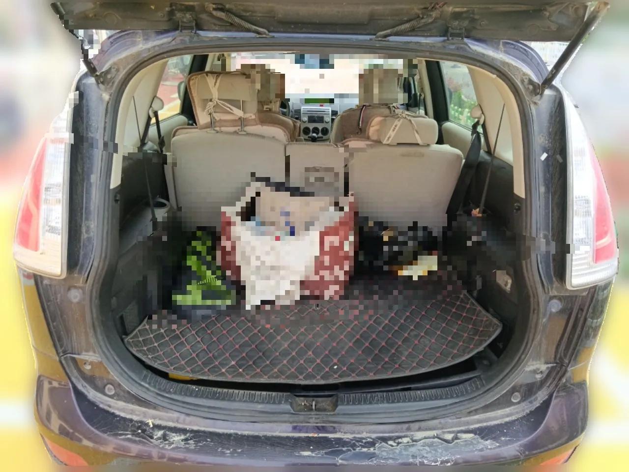Mazda 5 2008 2.0 Manual Comfort Version — миниатюра 20
