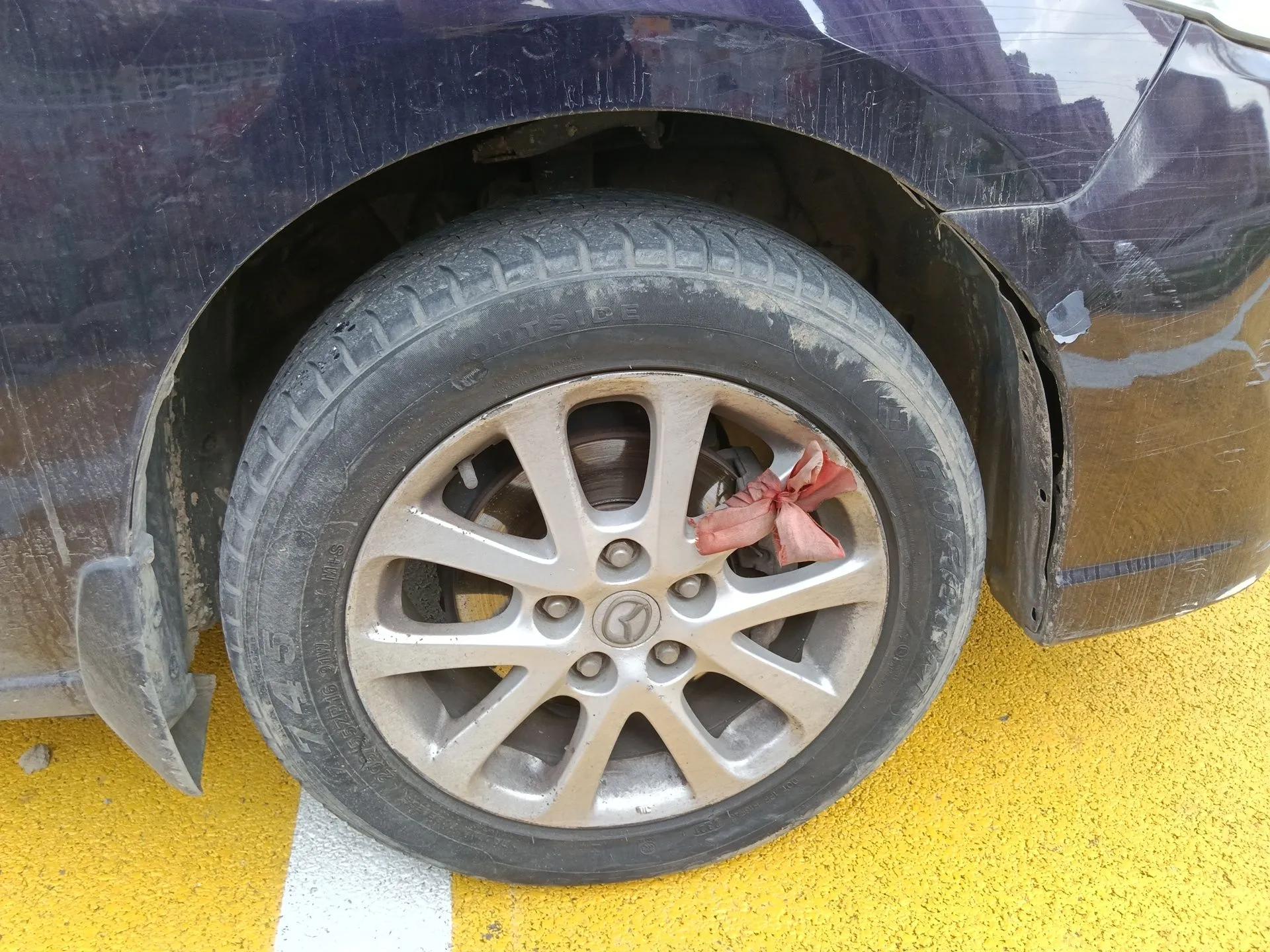 Mazda 5 2008 2.0 Manual Comfort Version — миниатюра 8