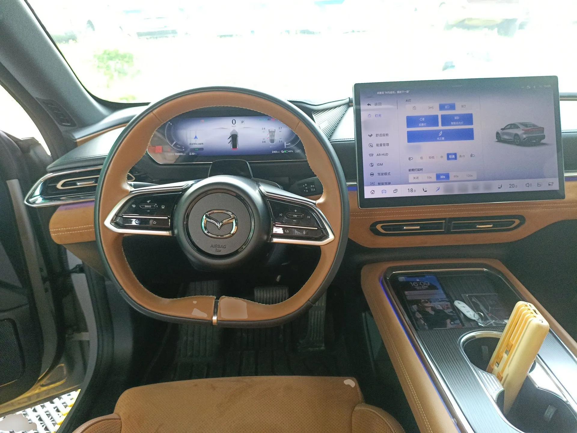 Mazda EZ-6 2024 Pure Electric 600 ZhiZun Edition — миниатюра 13