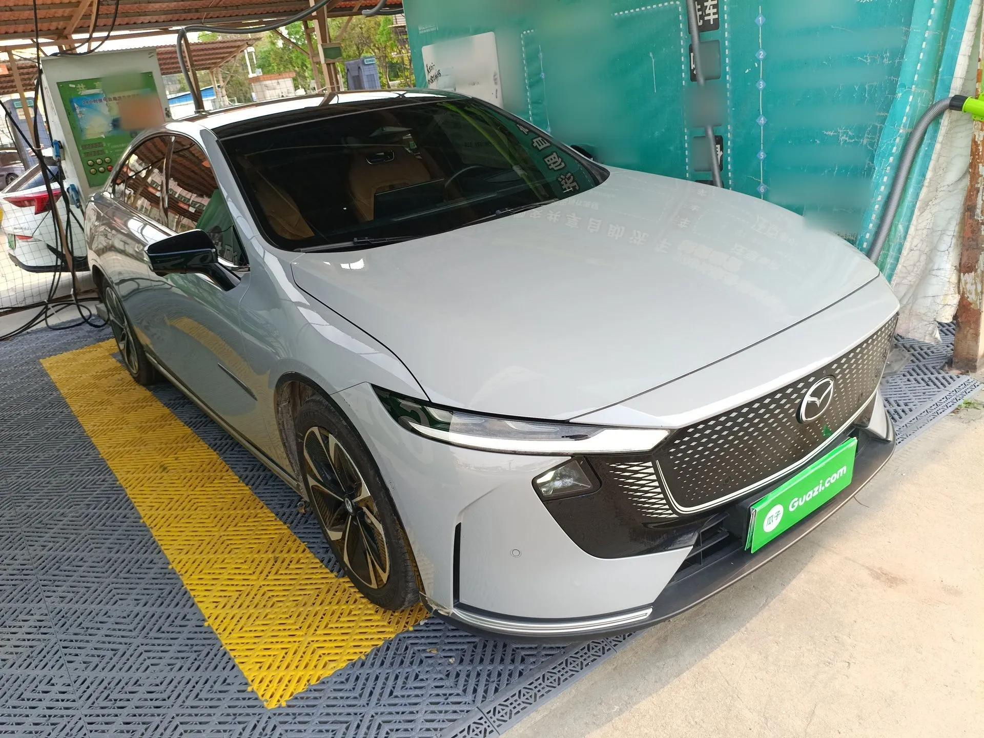 Mazda EZ-6 2024 Pure Electric 600 ZhiZun Edition — миниатюра 3