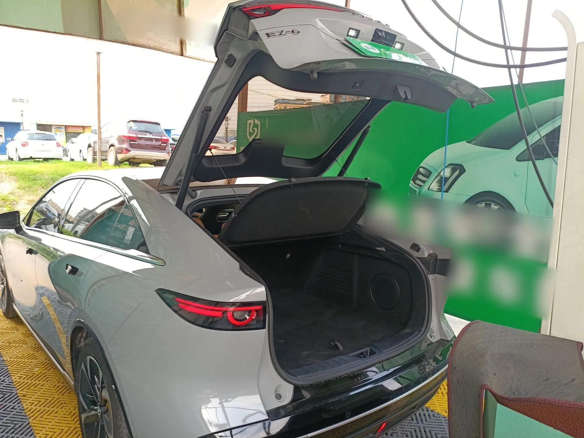 Mazda EZ-6 2024 Pure Electric 600 ZhiZun Edition — миниатюра 22