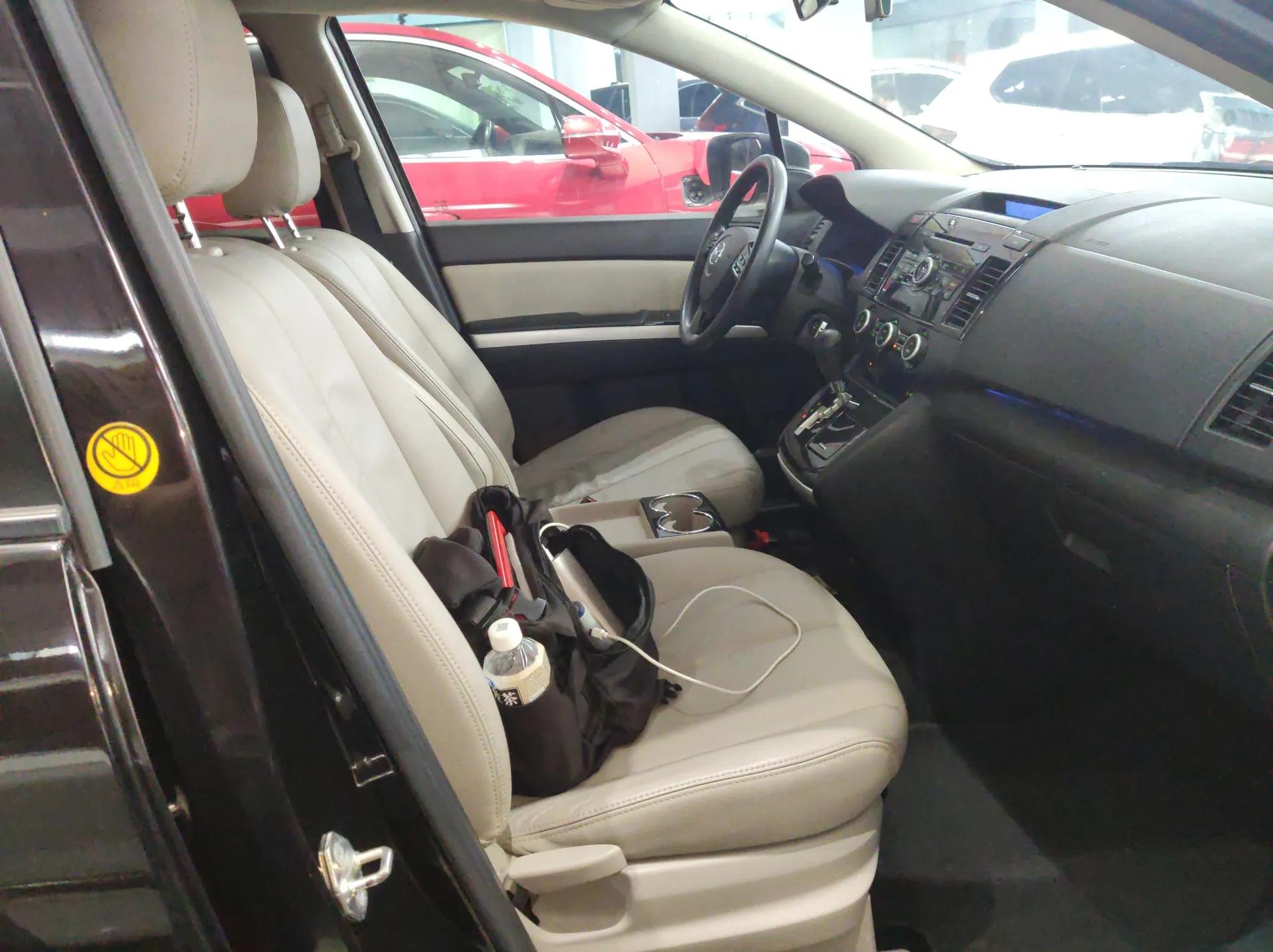 Mazda 8 2015 2.5L Elite Edition — миниатюра 30