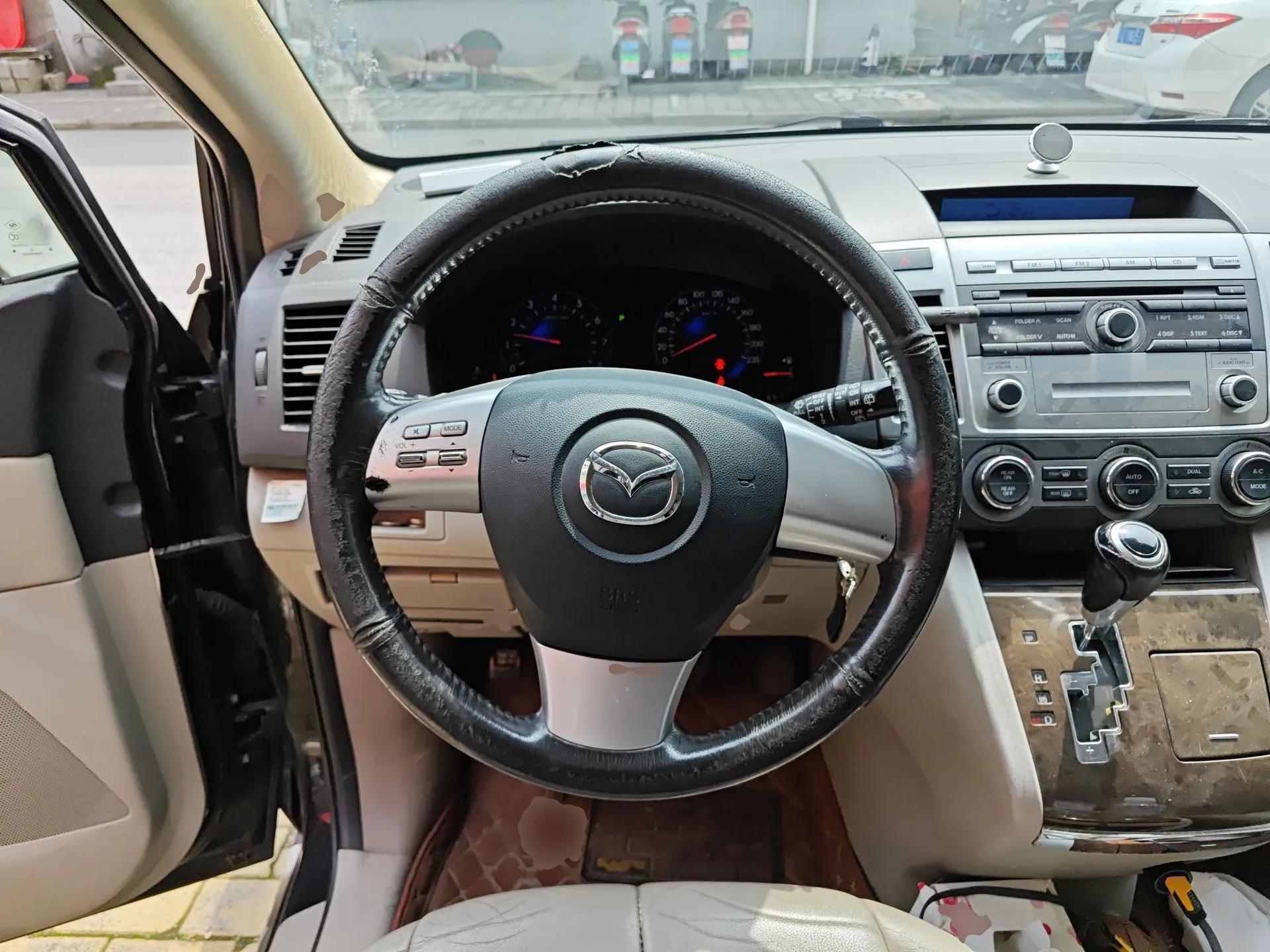 Mazda 8 2013 2.5L Deluxe Edition — миниатюра 11