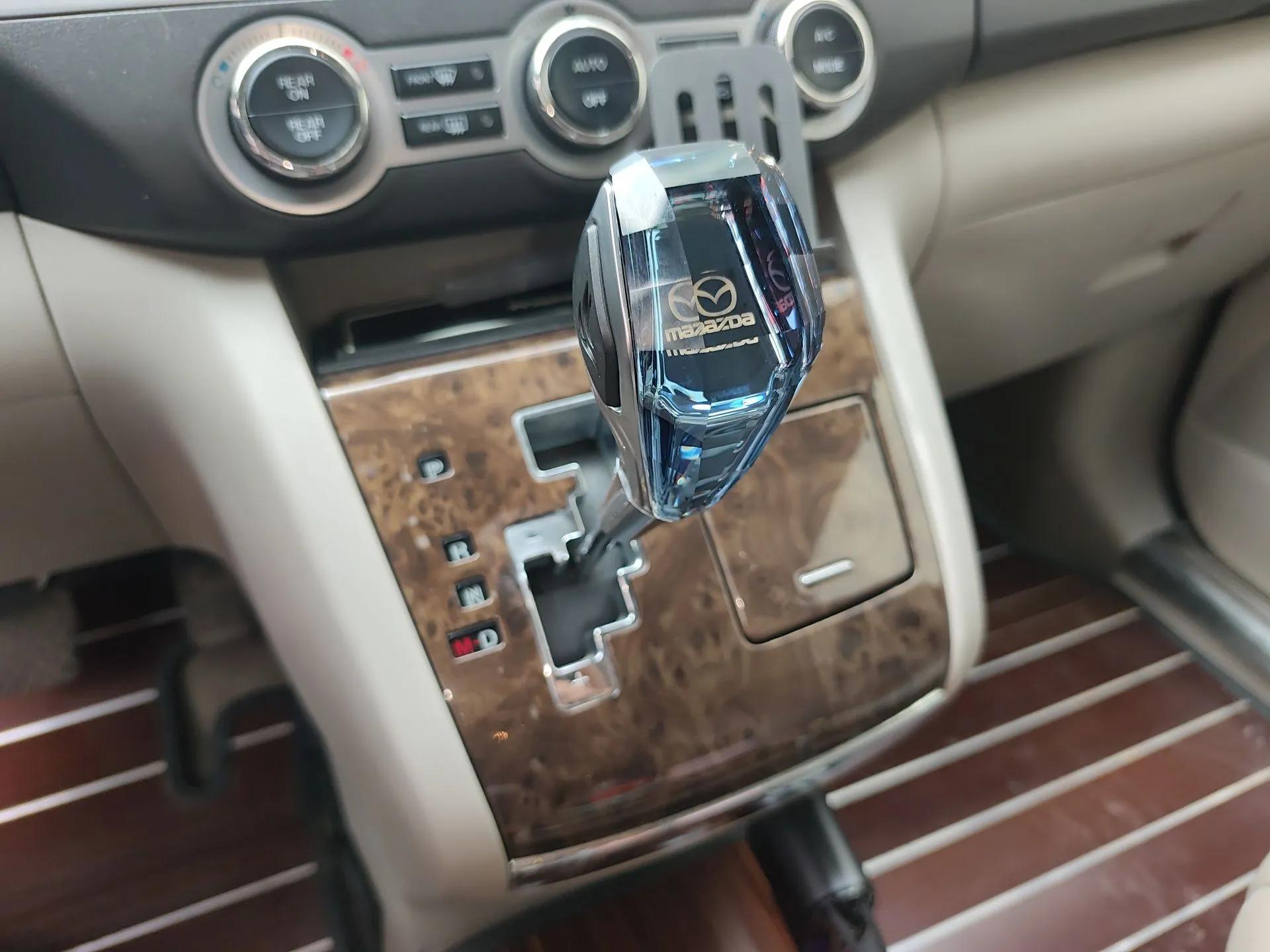 Mazda 8 2011 2.3L Deluxe Edition — миниатюра 15