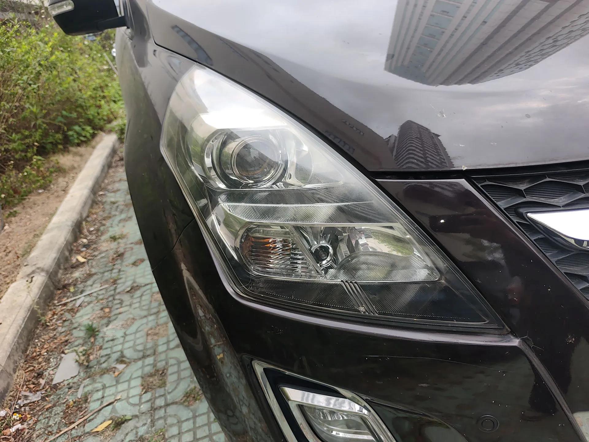 Mazda 8 2011 2.3L Deluxe Edition — миниатюра 7