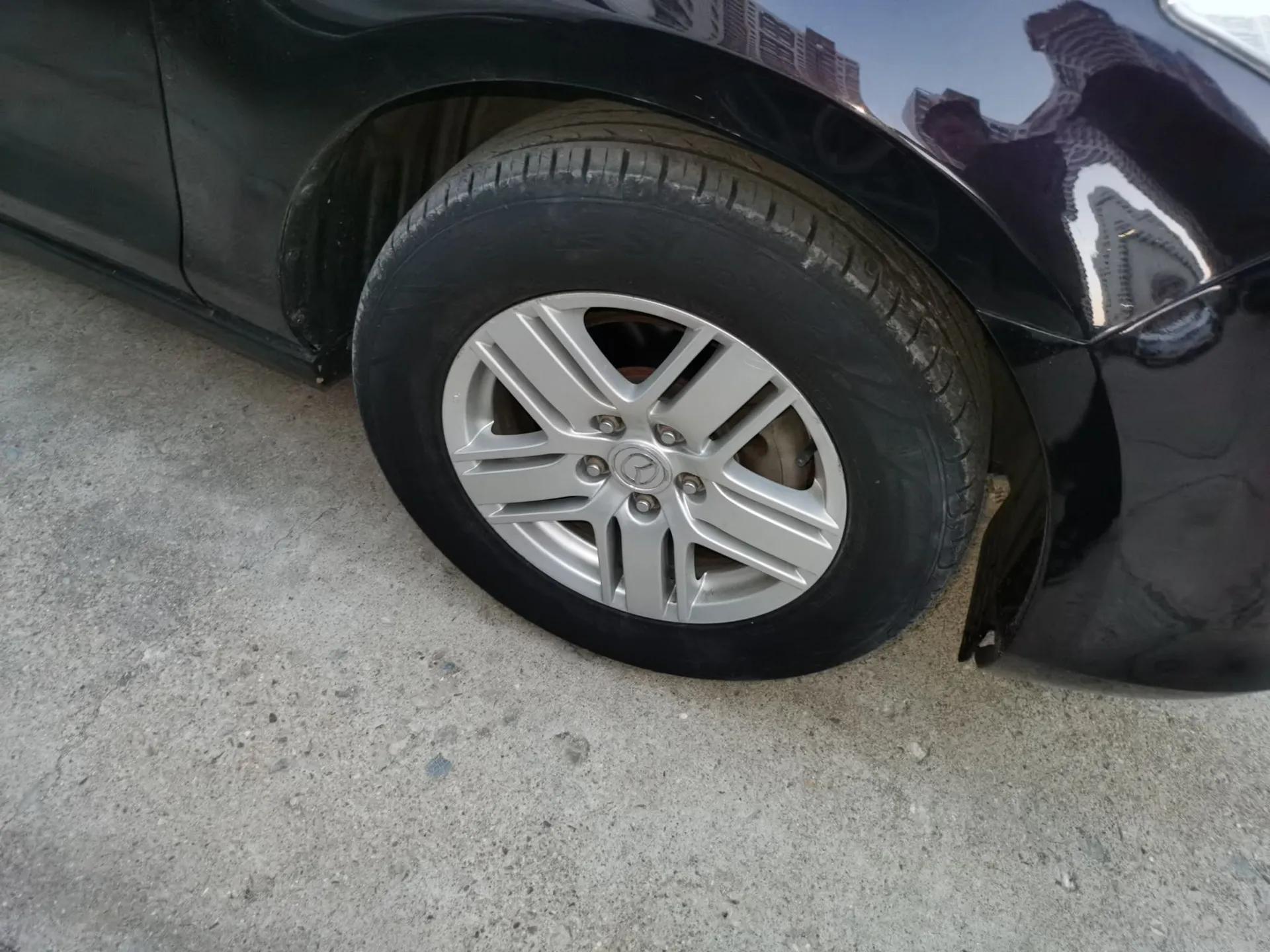 Mazda 8 2013 2.5L Elite Edition — миниатюра 8