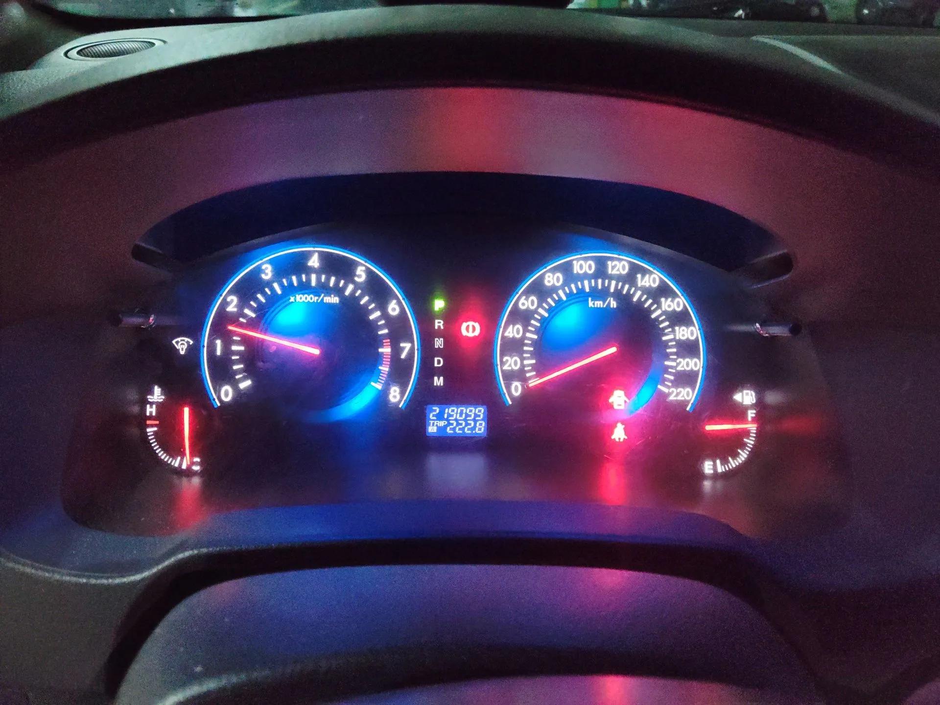Mazda 8 2011 2.3L Elite Edition — миниатюра 12