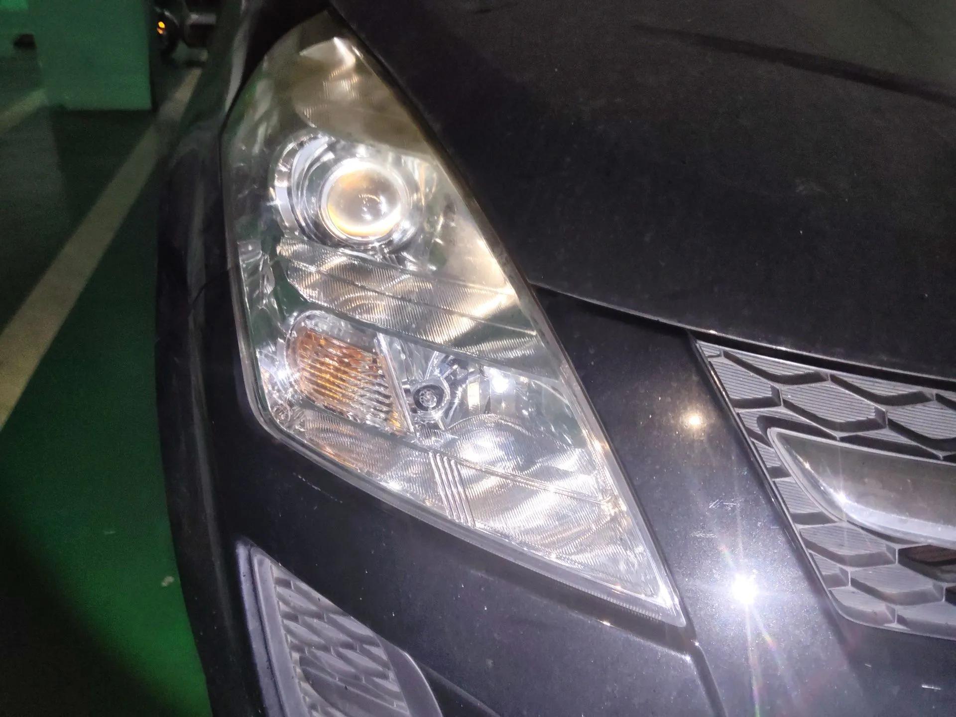 Mazda 8 2011 2.3L Elite Edition — миниатюра 7